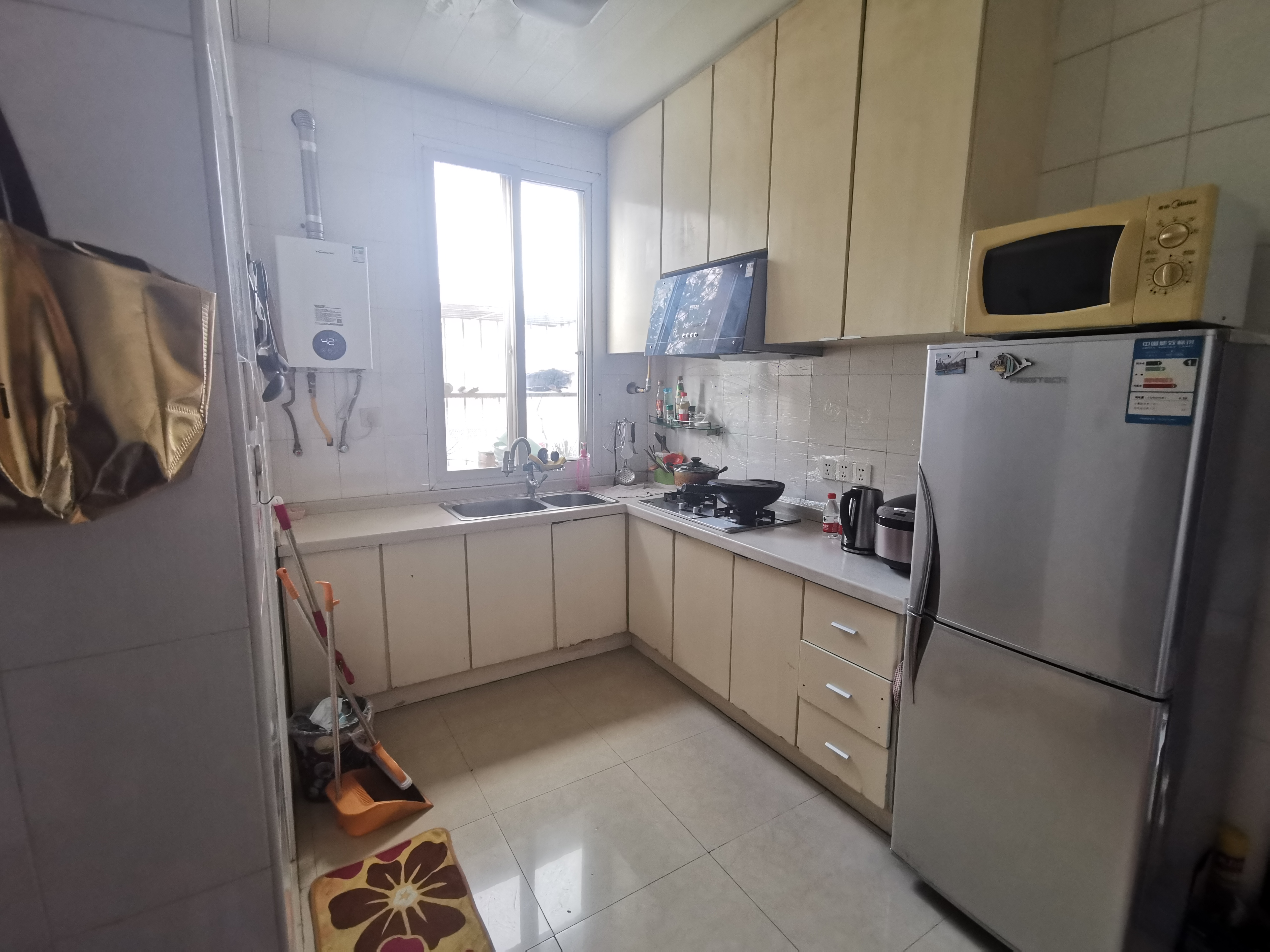 青年中路9号 2室1厅1卫 57.18m&sup2;