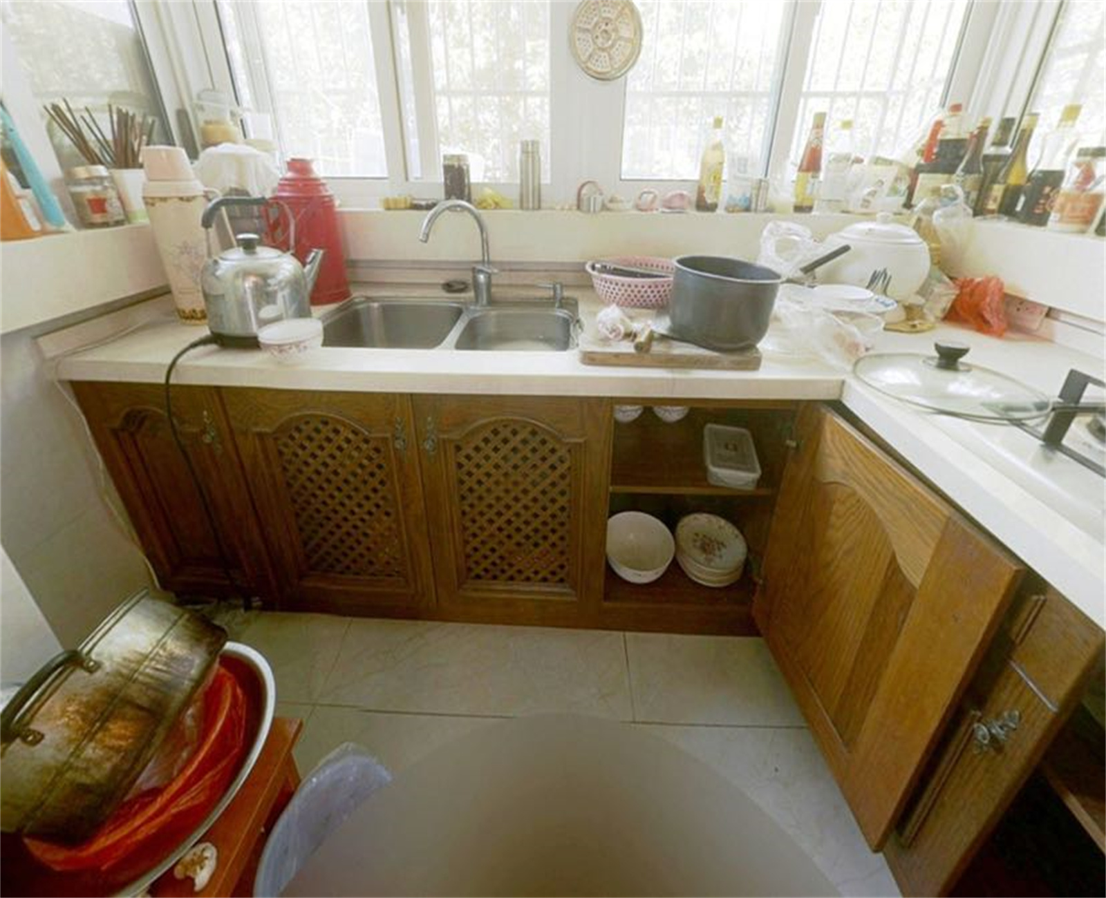 新东方花苑 3室2厅2卫 140.50m&sup2;