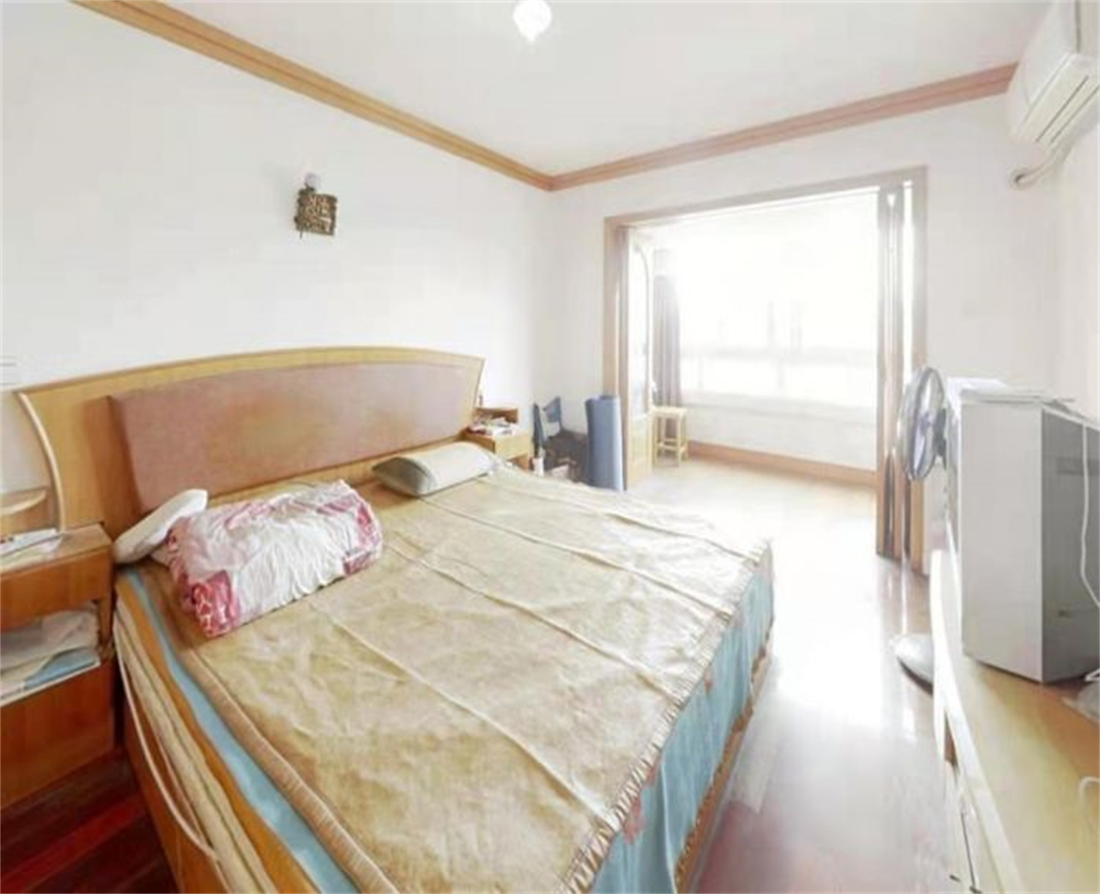 东方花苑 3室1厅1卫 119m&sup2;