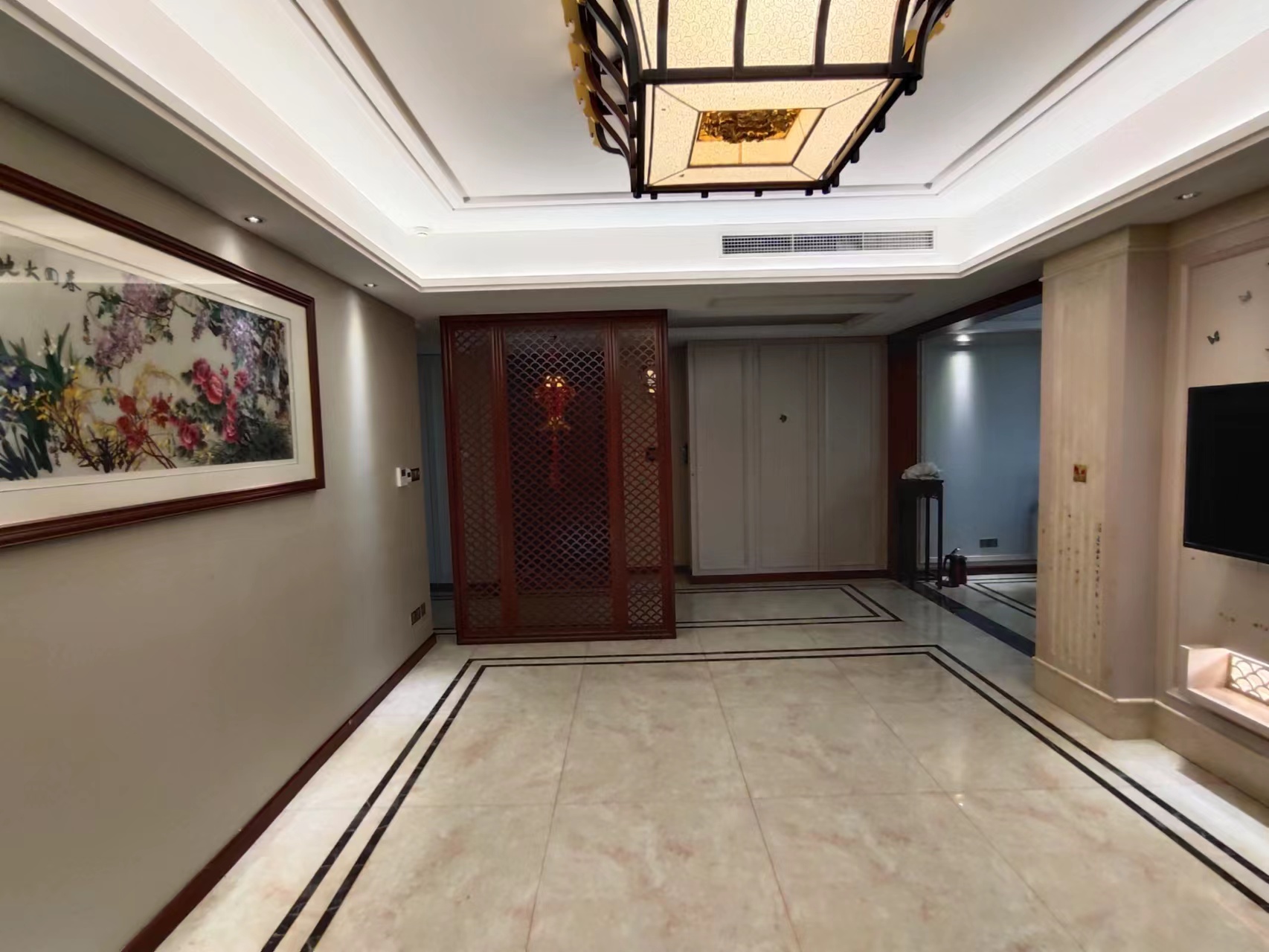 绿城玉兰公寓 3室2厅2卫 165m&sup2;