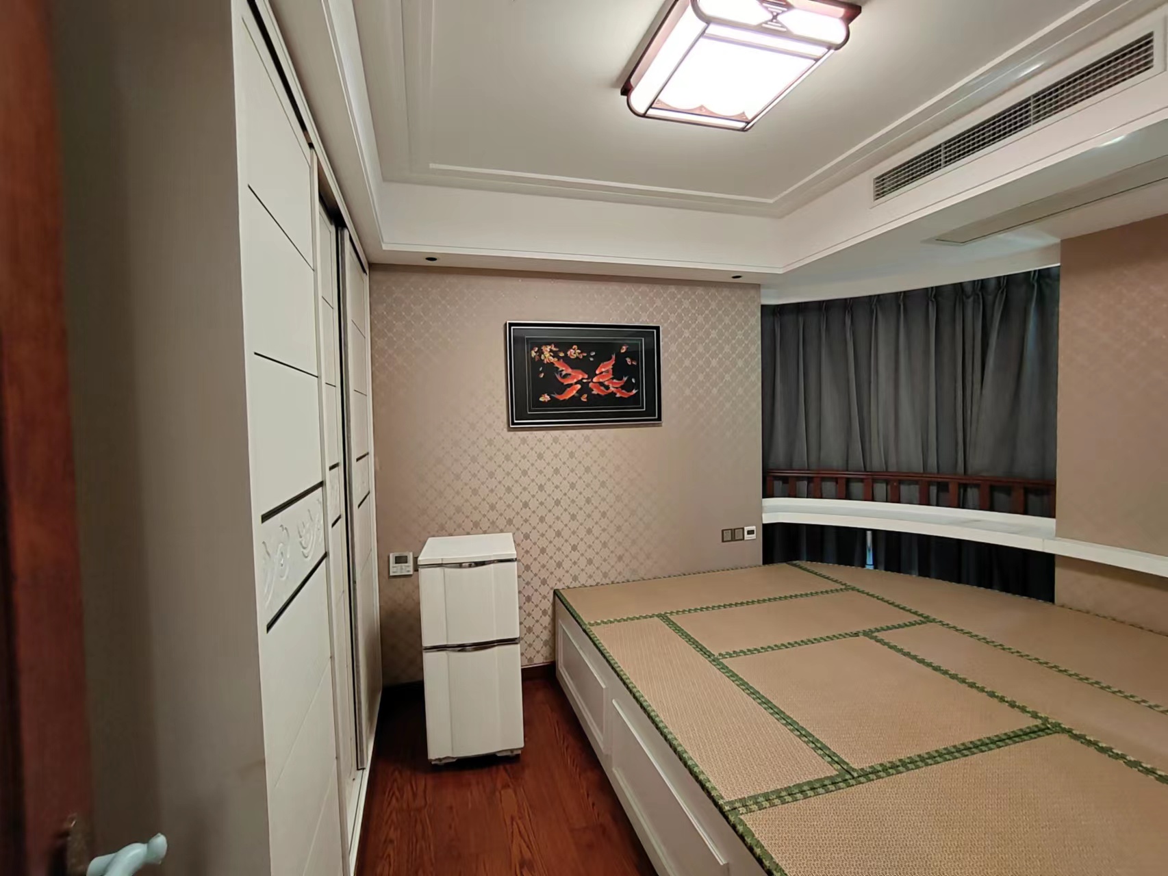 绿城玉兰公寓 3室2厅2卫 165m&sup2;