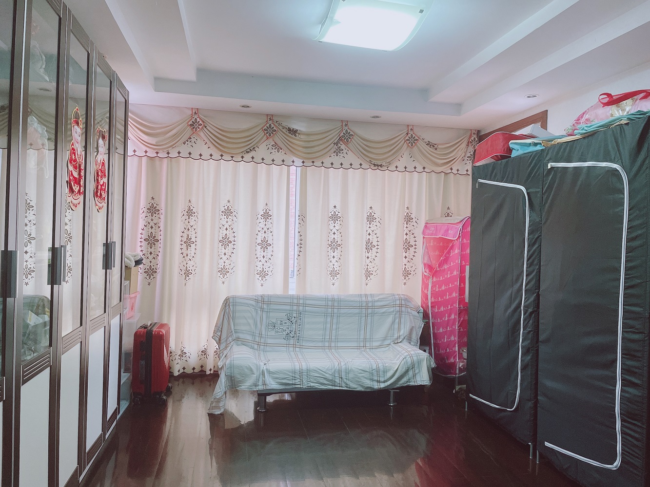 和兴花苑 3室2厅2卫 133.00m&sup2;