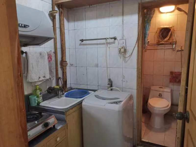 青年路新村 2室1厅1卫 53m&sup2;