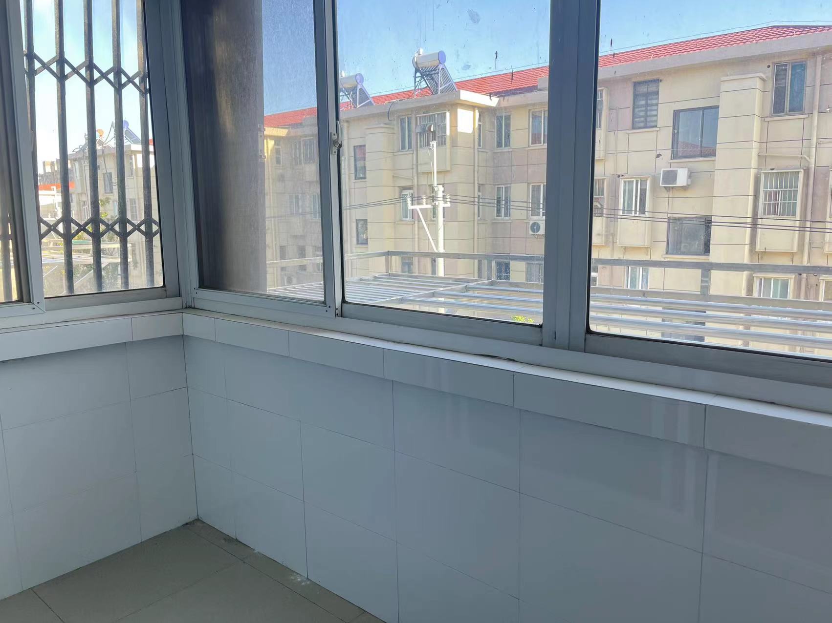 虹桥南村 1室1厅1卫 47m&sup2;