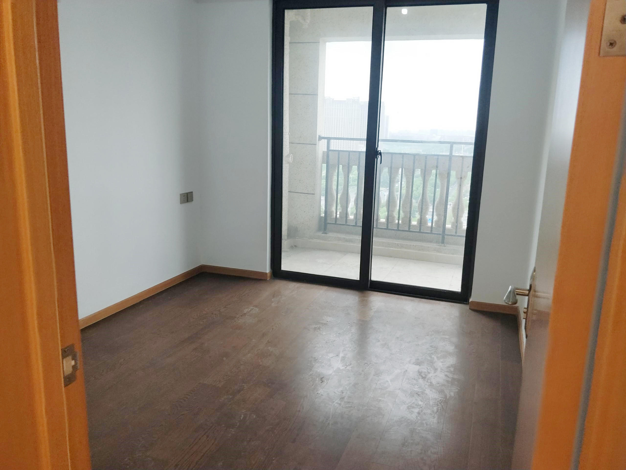 中南熙悦(南通经济技术开发区) 4室2厅2卫 135m&sup2;