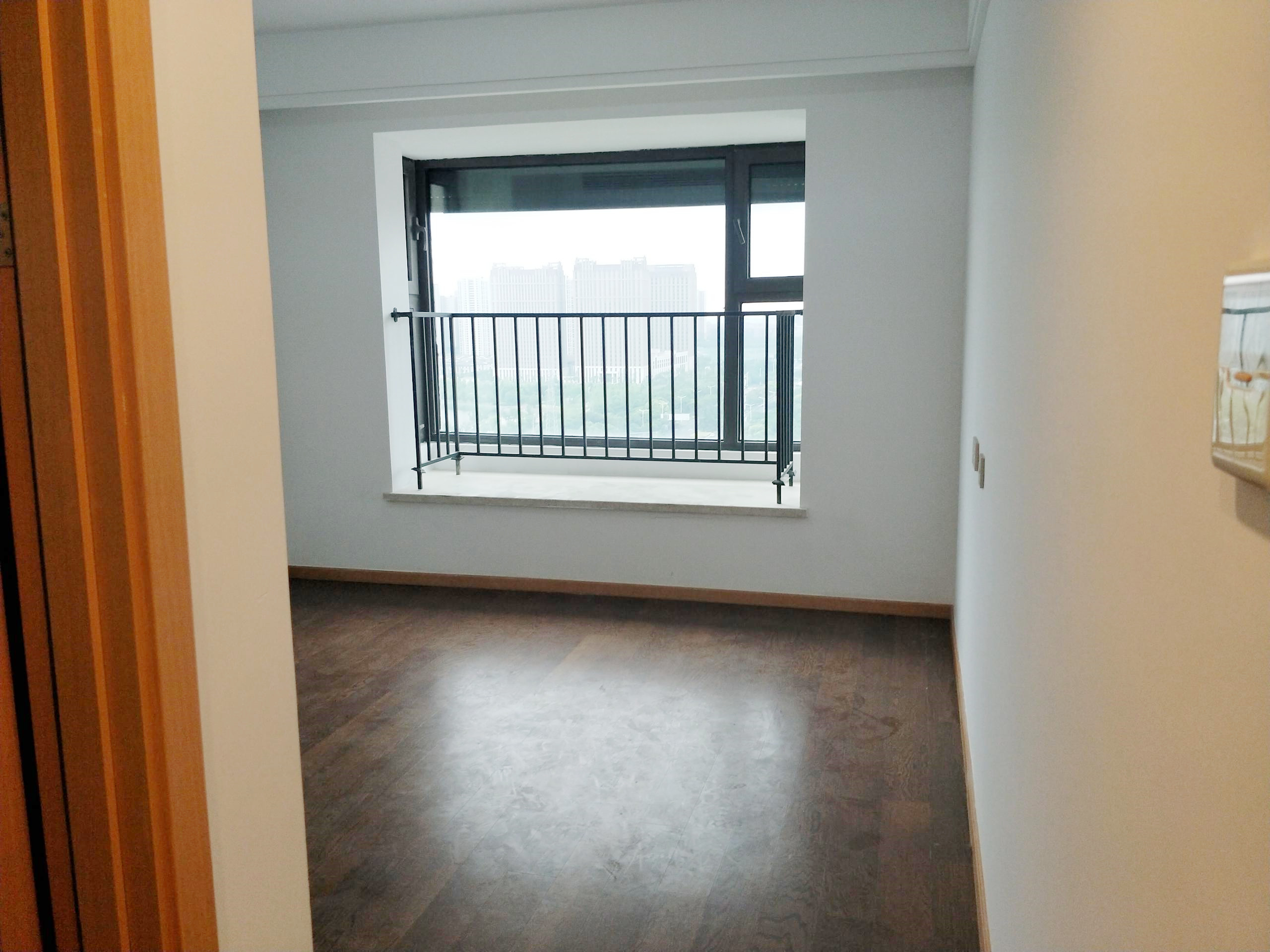 中南熙悦(南通经济技术开发区) 4室2厅2卫 135m&sup2;