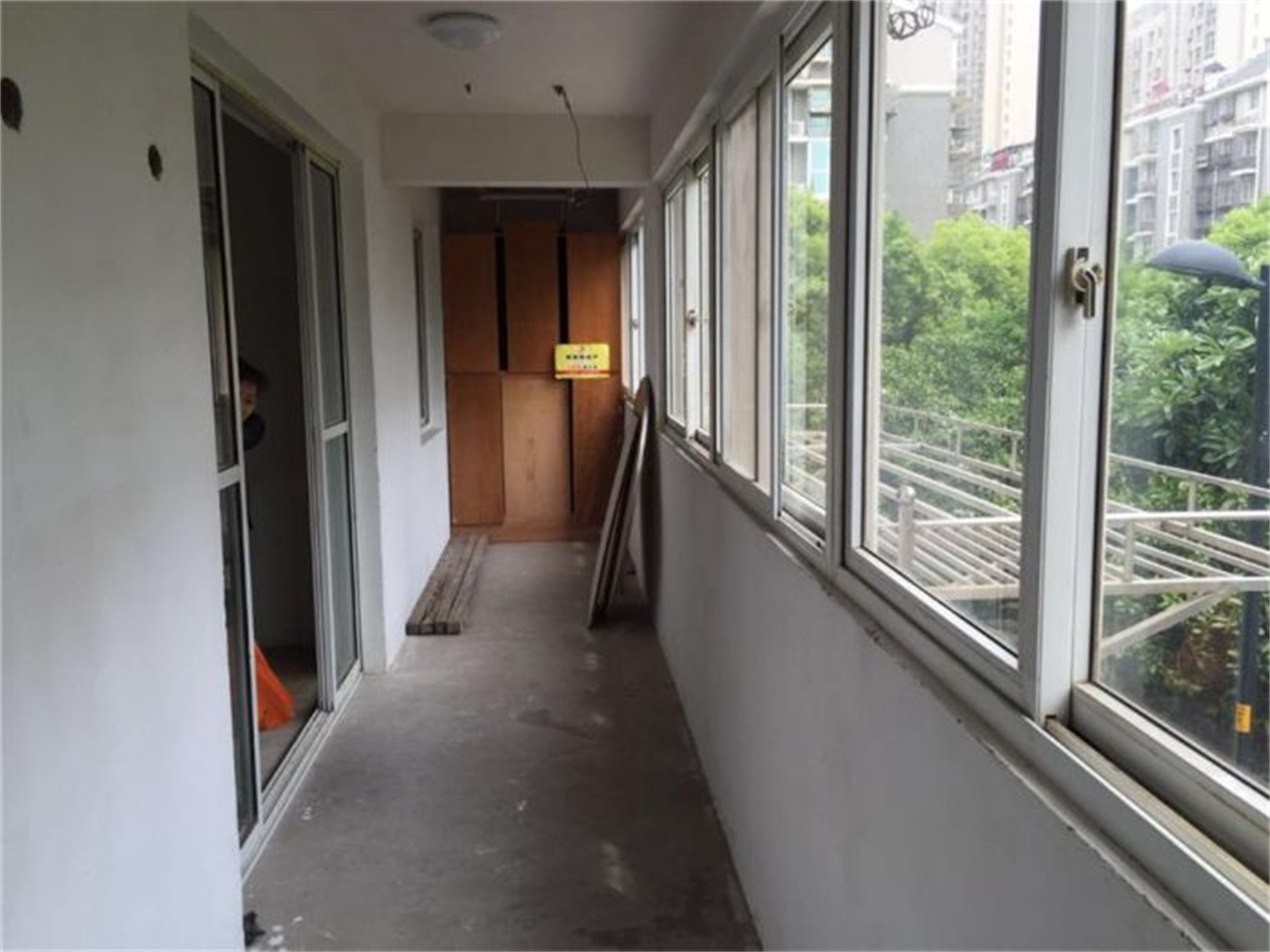 锦安花园 3室2厅1卫 140m&sup2;