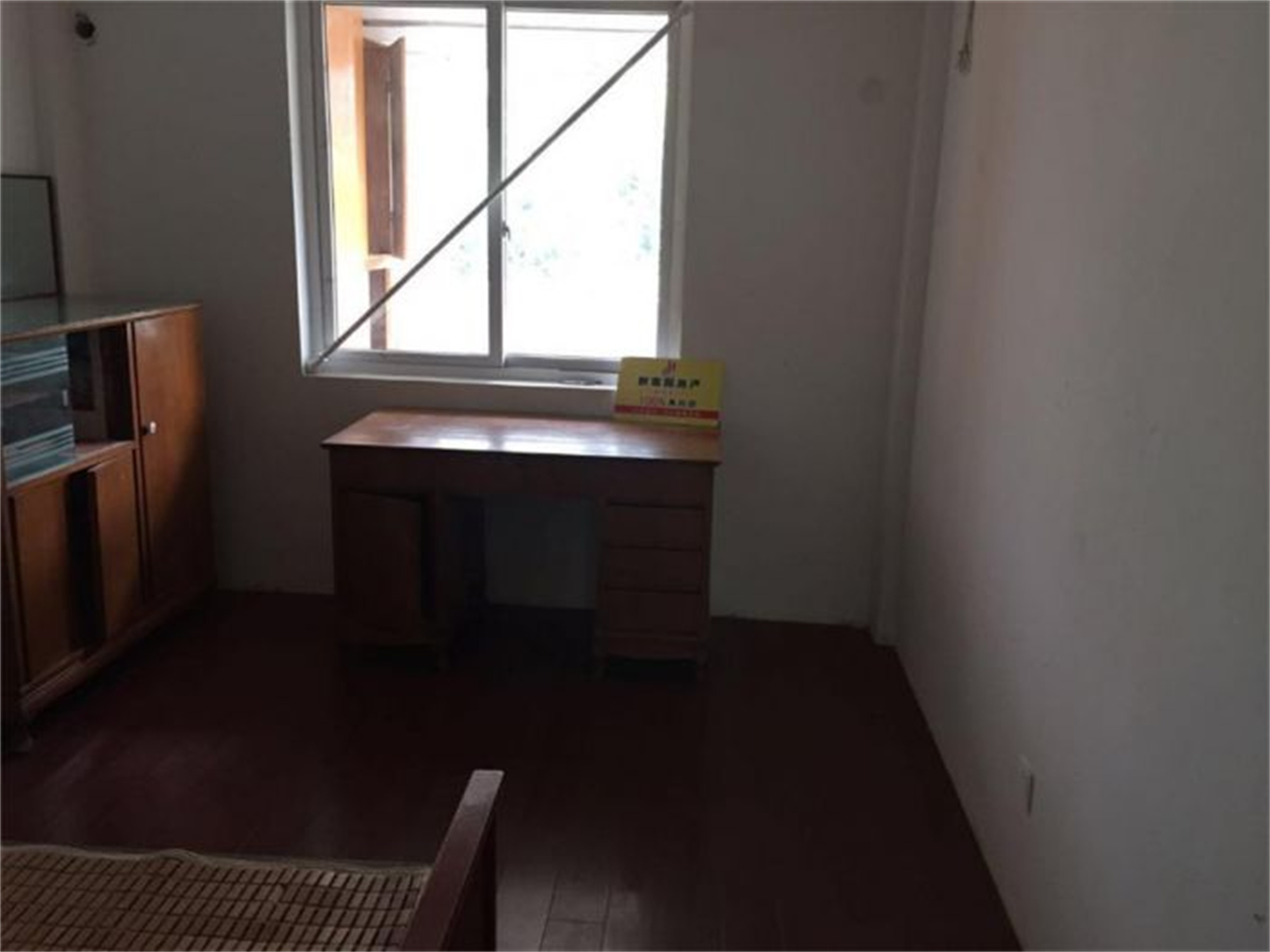 锦安花园 3室2厅1卫 140m&sup2;