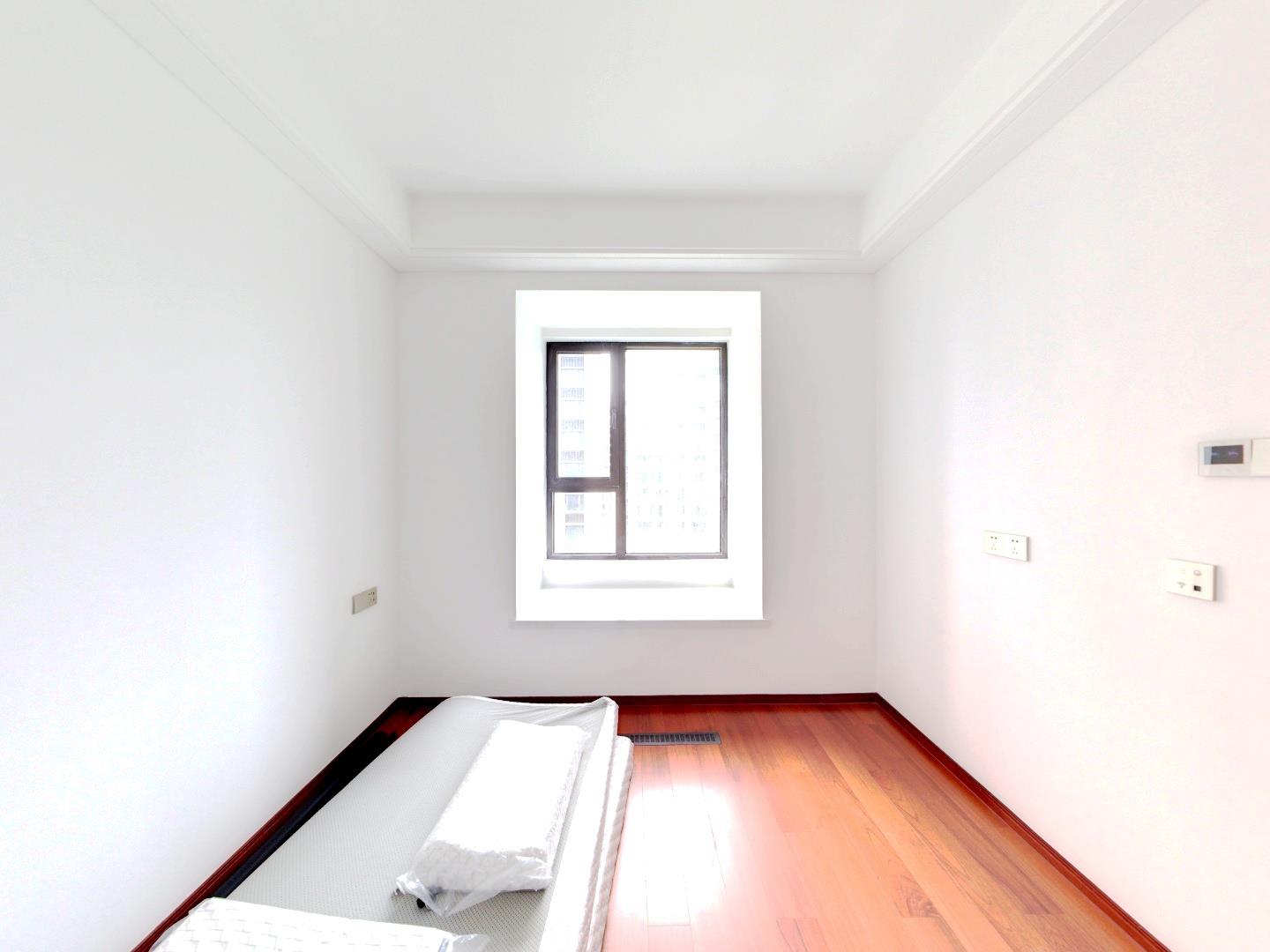 崇川金茂府 4室2厅2卫 140.00m&sup2;