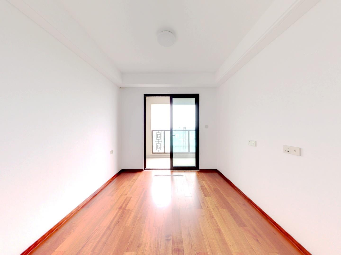 崇川金茂府 4室2厅2卫 140.00m&sup2;