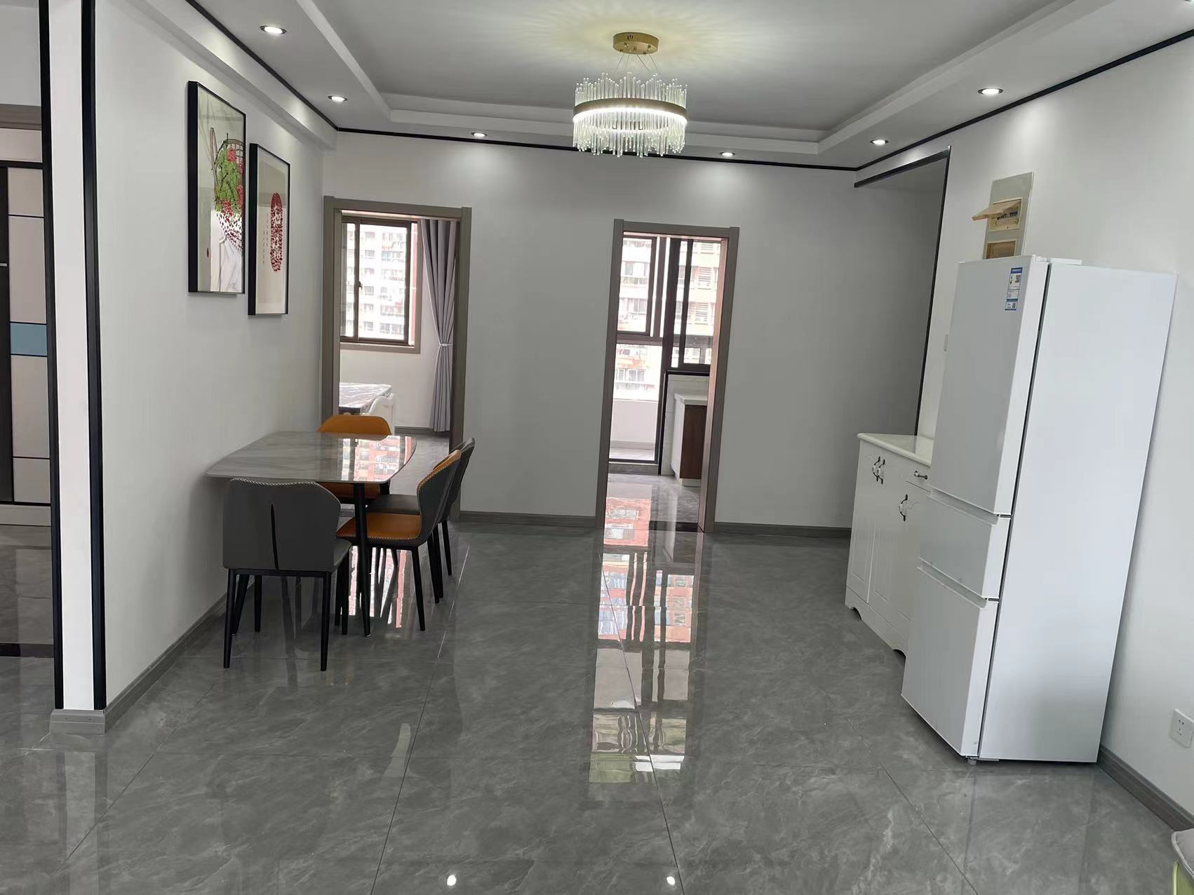 万濠星城 3室2厅1卫 119m&sup2;