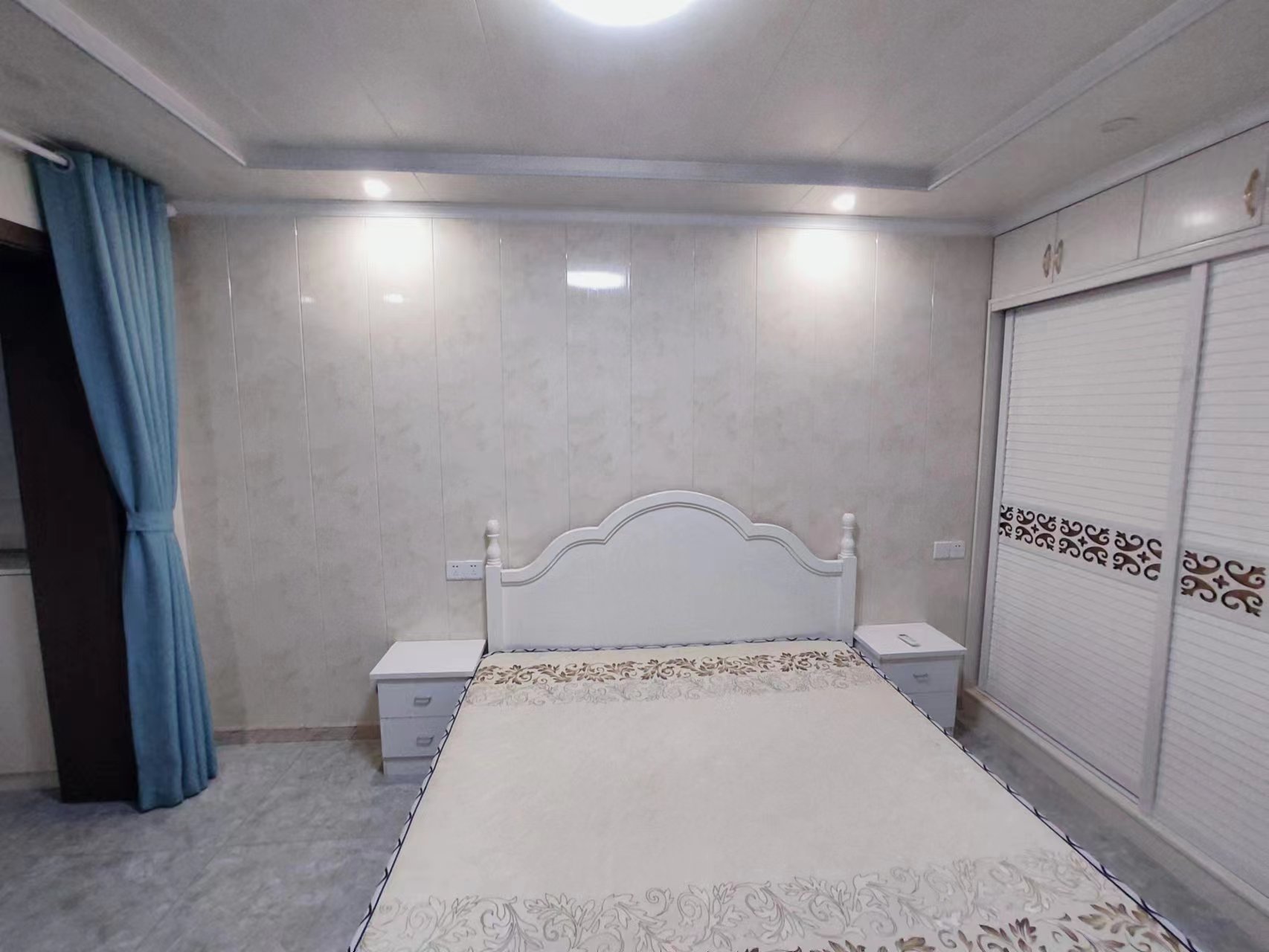 虹桥西村 2室1厅1卫 72m&sup2;