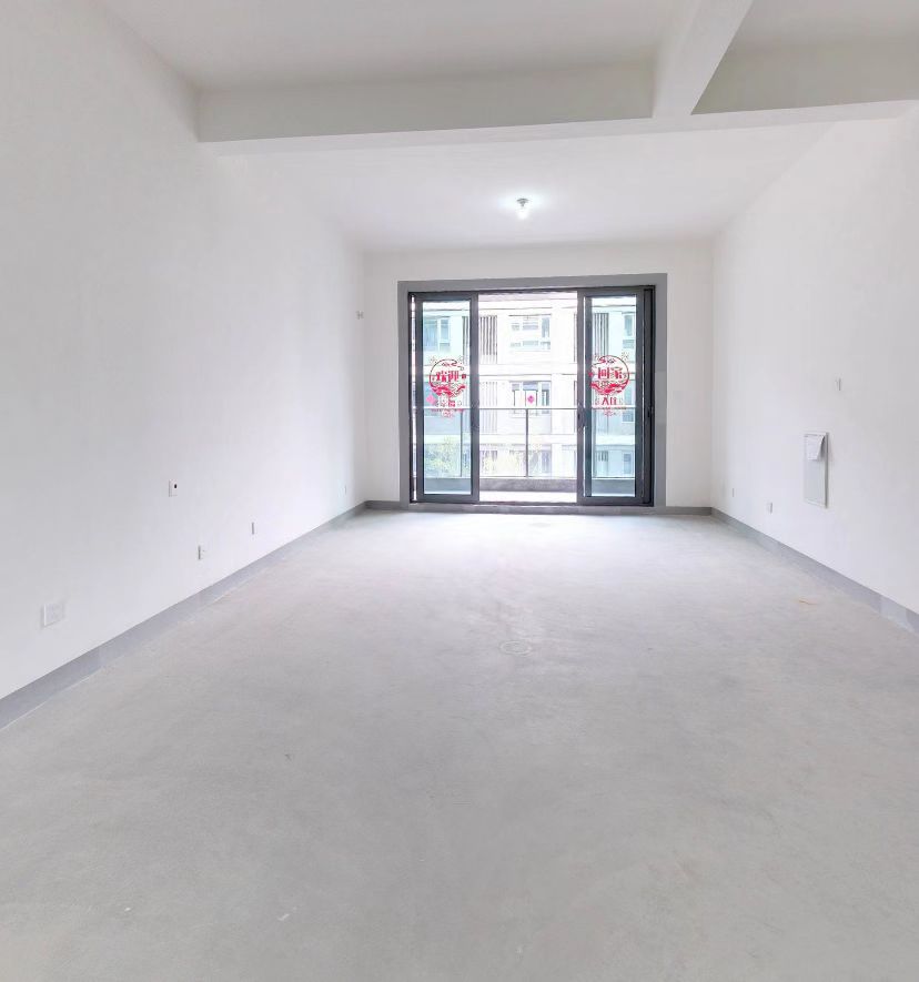 绿城溪上雲庐 4室2厅2卫 200.00m&sup2;