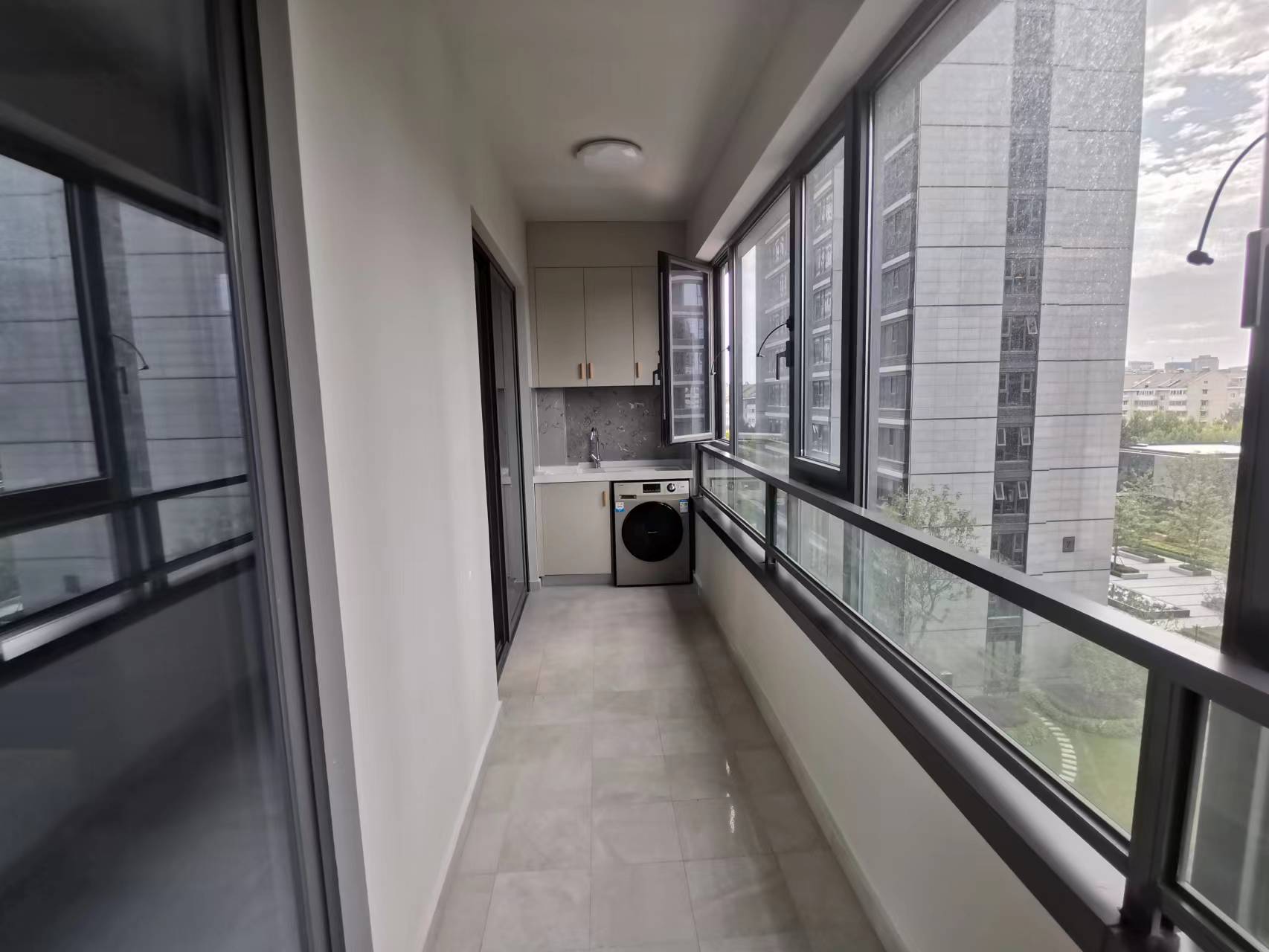 绿城&middot;晓风印月 3室2厅1卫 101m&sup2;
