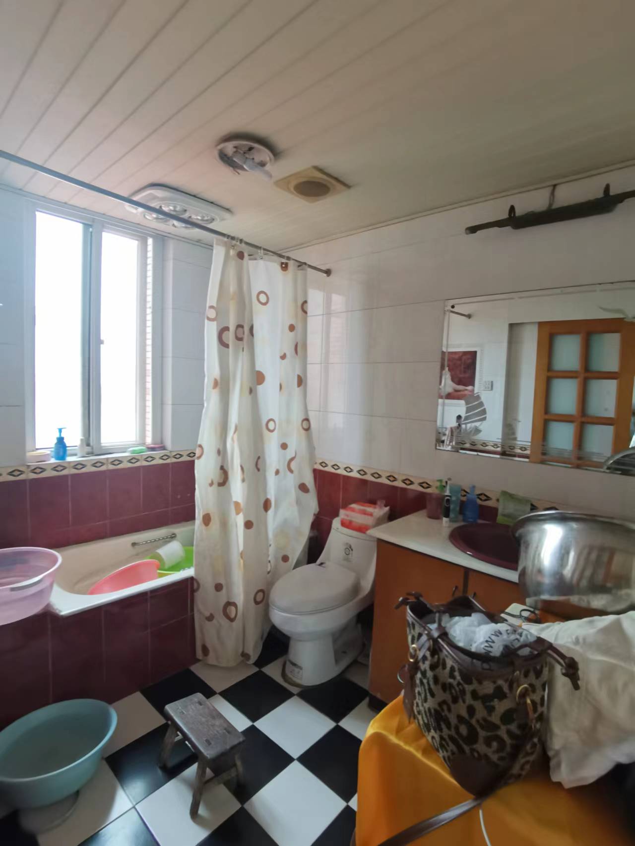 金鑫苑 3室2厅1卫 103m&sup2;