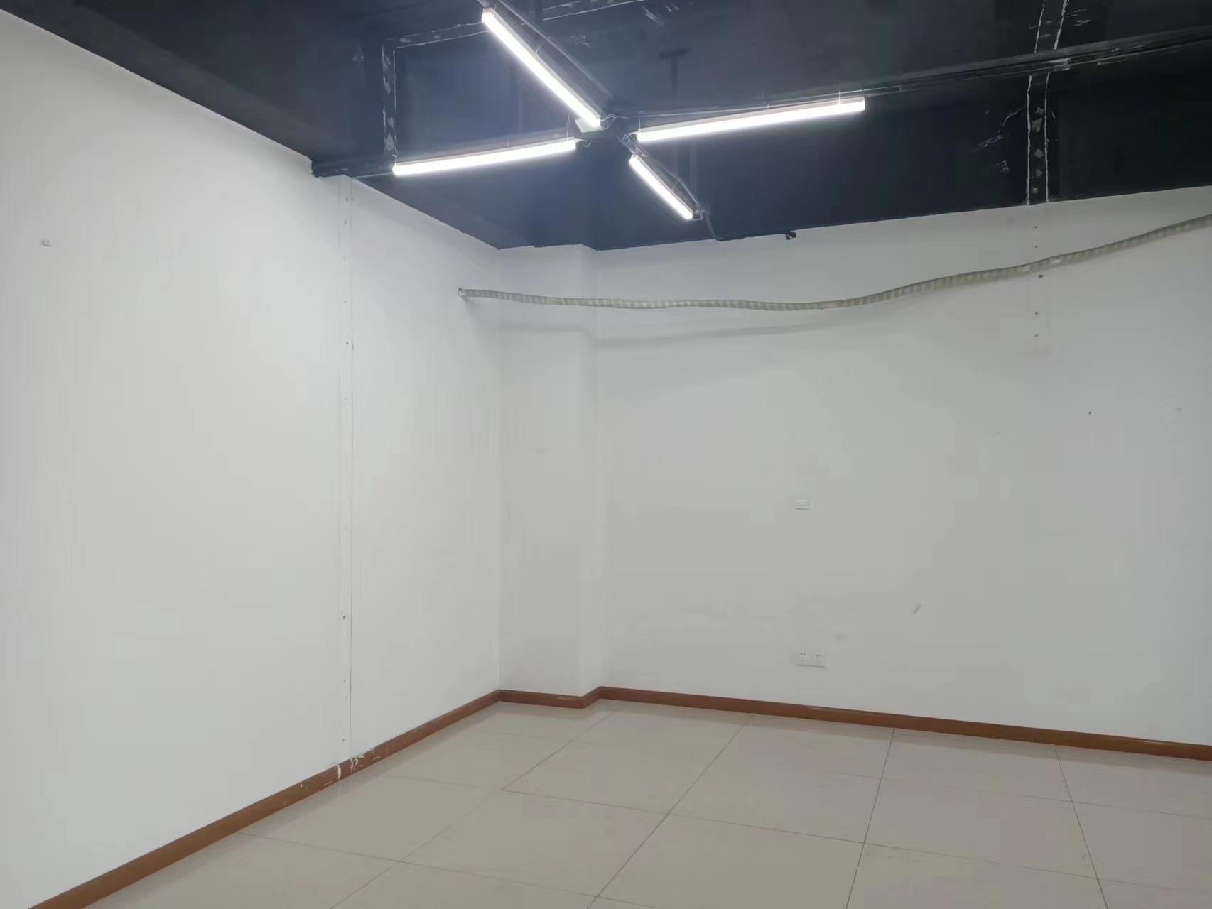 汇金国际 2室2厅1卫 110.00m&sup2;