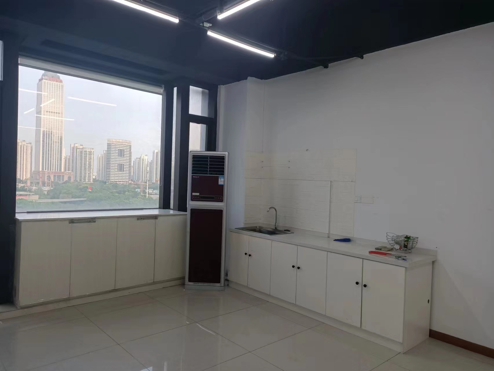 汇金国际 2室2厅1卫 110.00m&sup2;