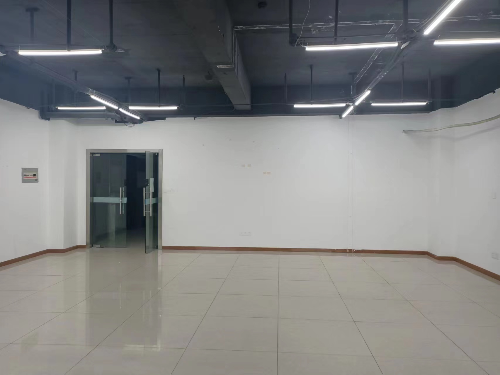 汇金国际 2室2厅1卫 110.00m&sup2;