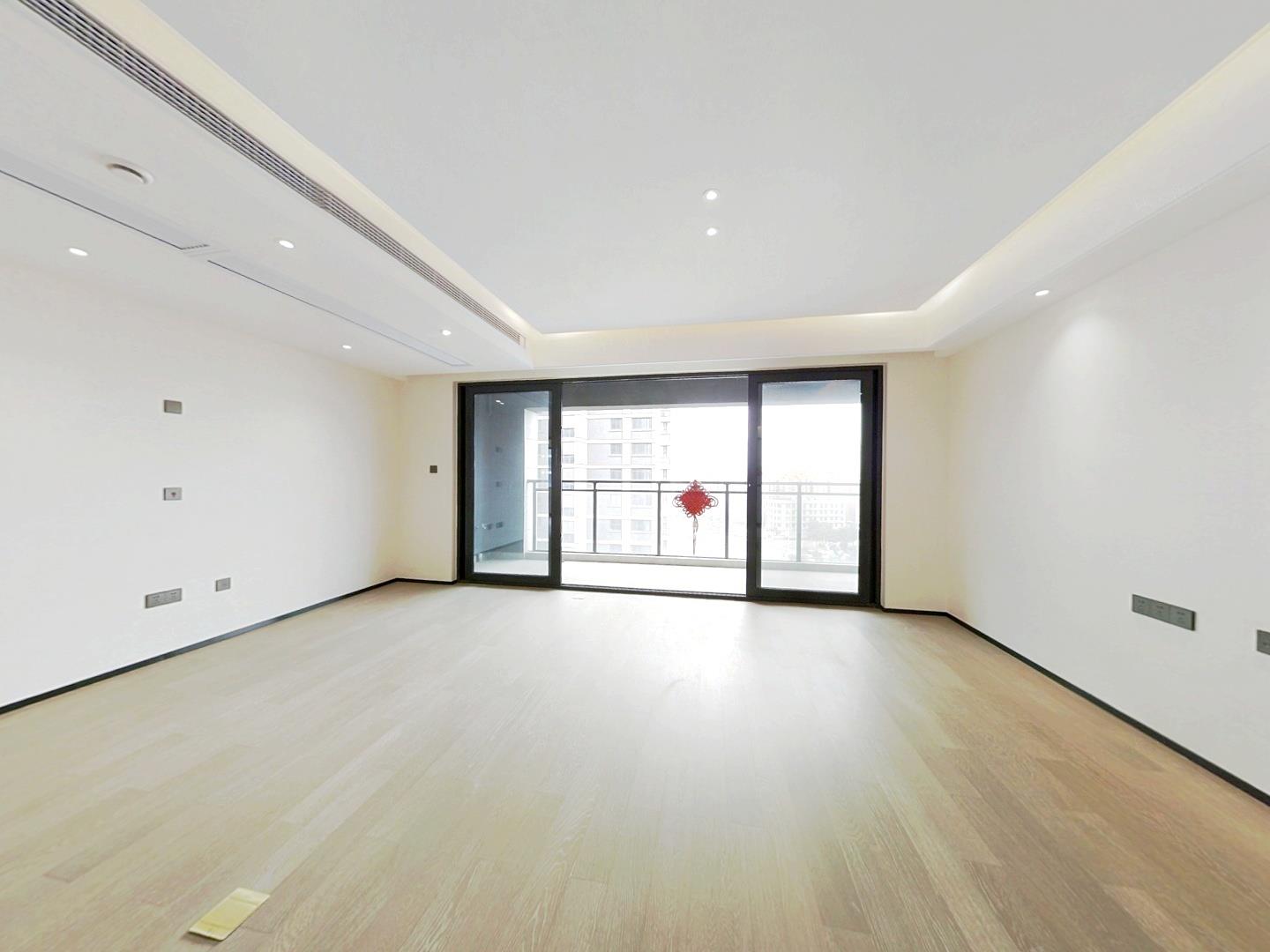 万科翡翠东第 3室2厅2卫 128m&sup2;