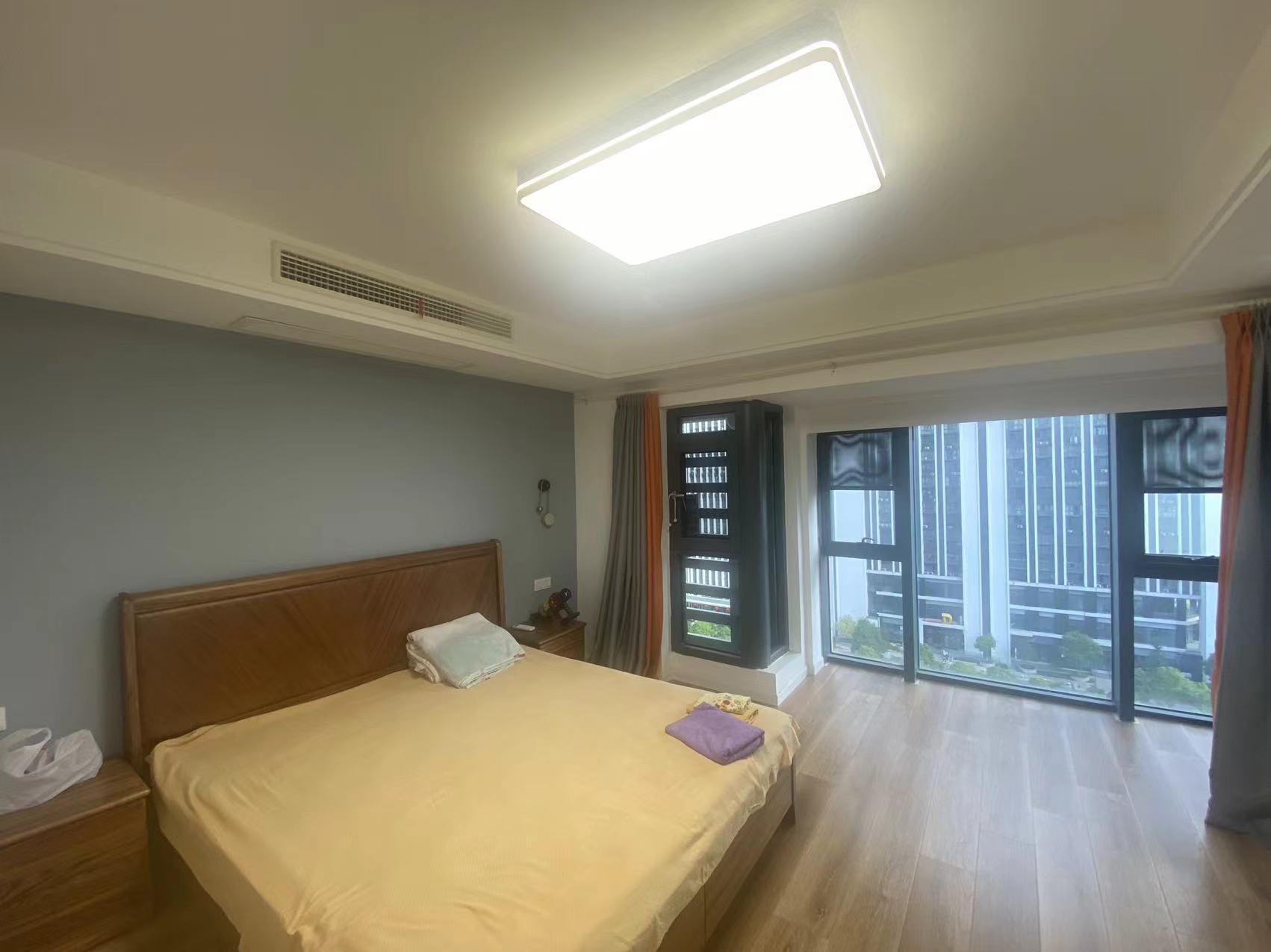 碧桂园云峯中心 2室2厅2卫 73.00m&sup2;