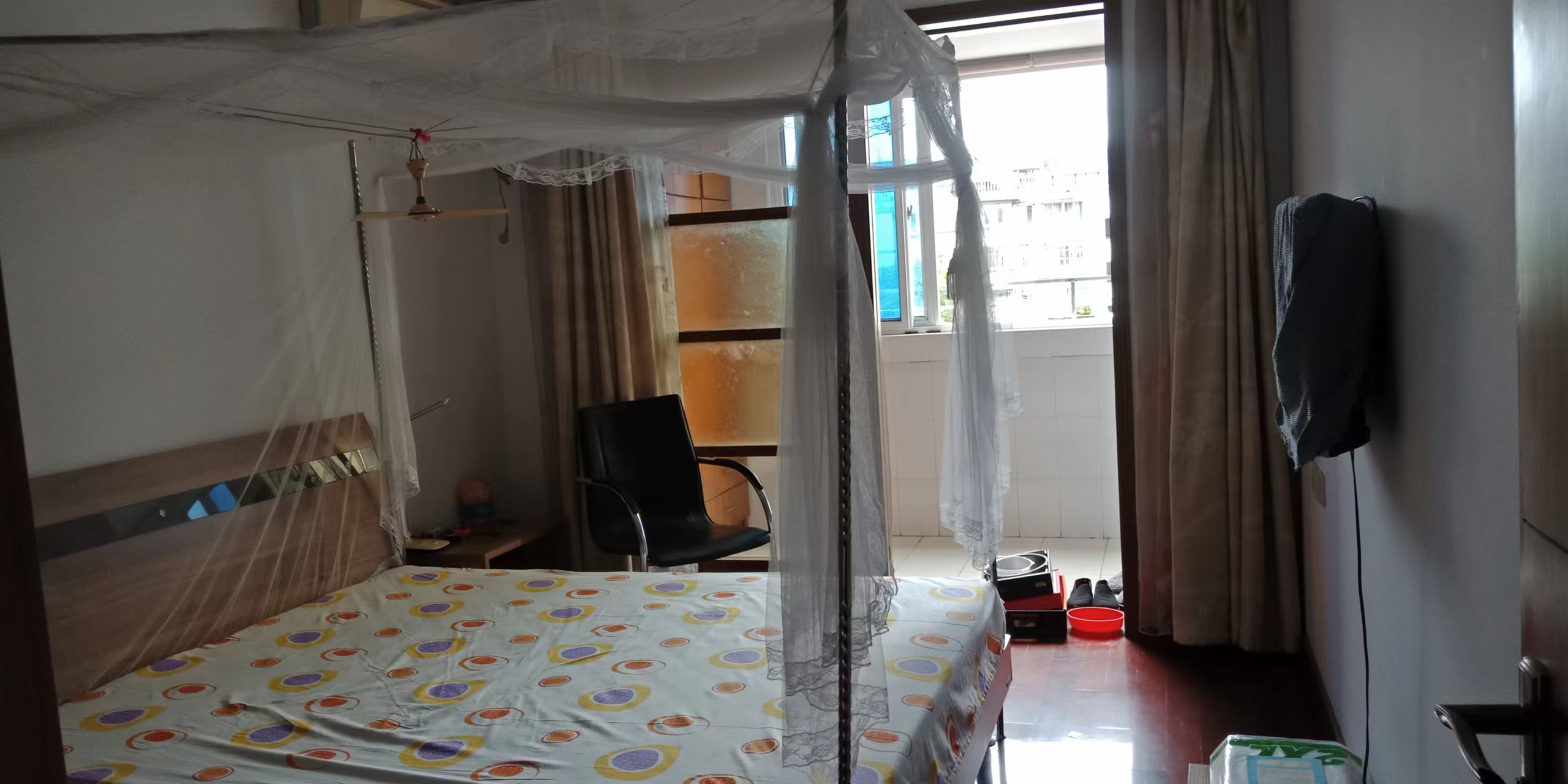 莲花苑 3室2厅1卫 89.00m&sup2;