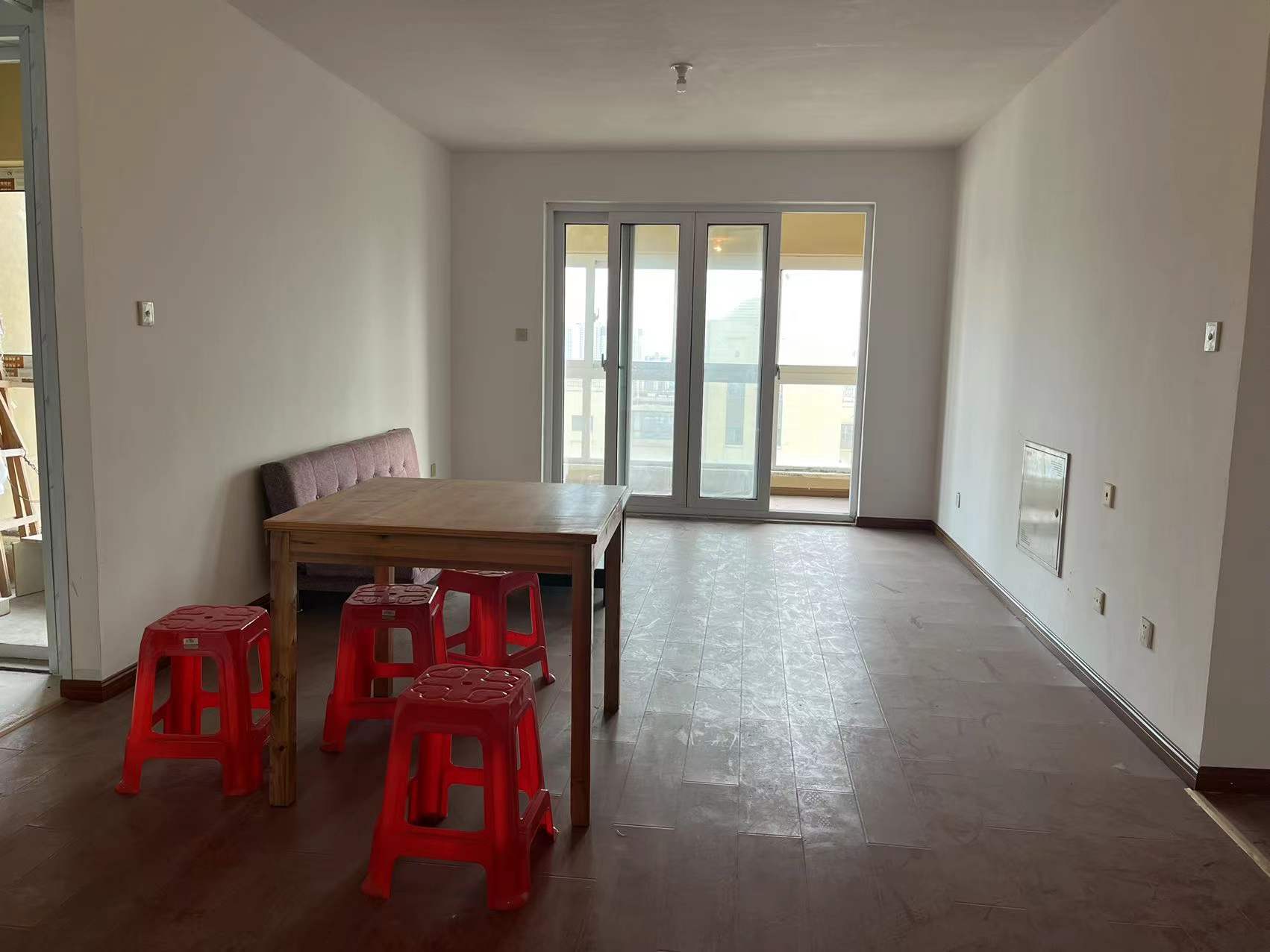 景瑞望府 2室2厅1卫 96m&sup2;