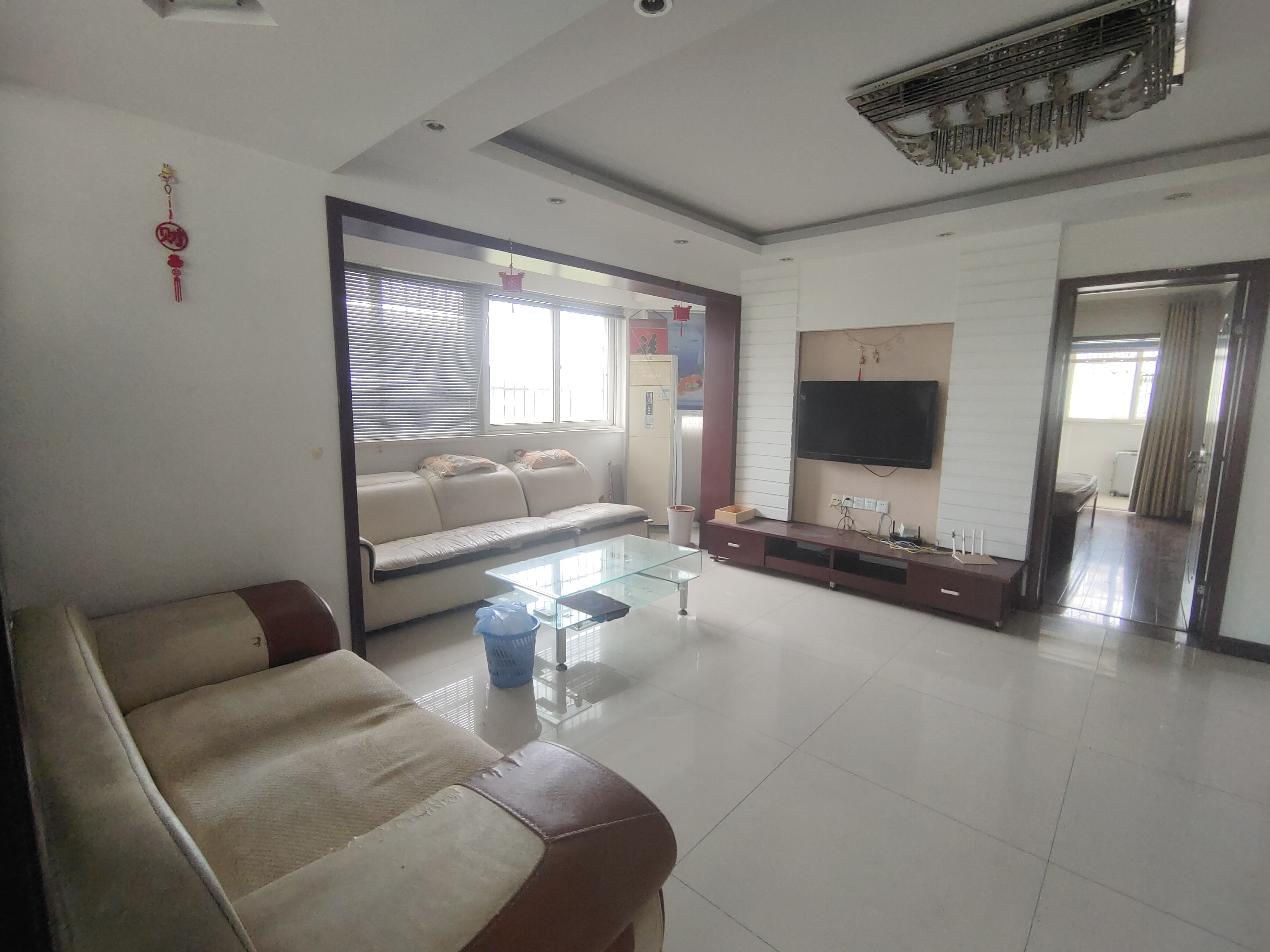 怡园新邸 2室1厅1卫 95m&sup2;