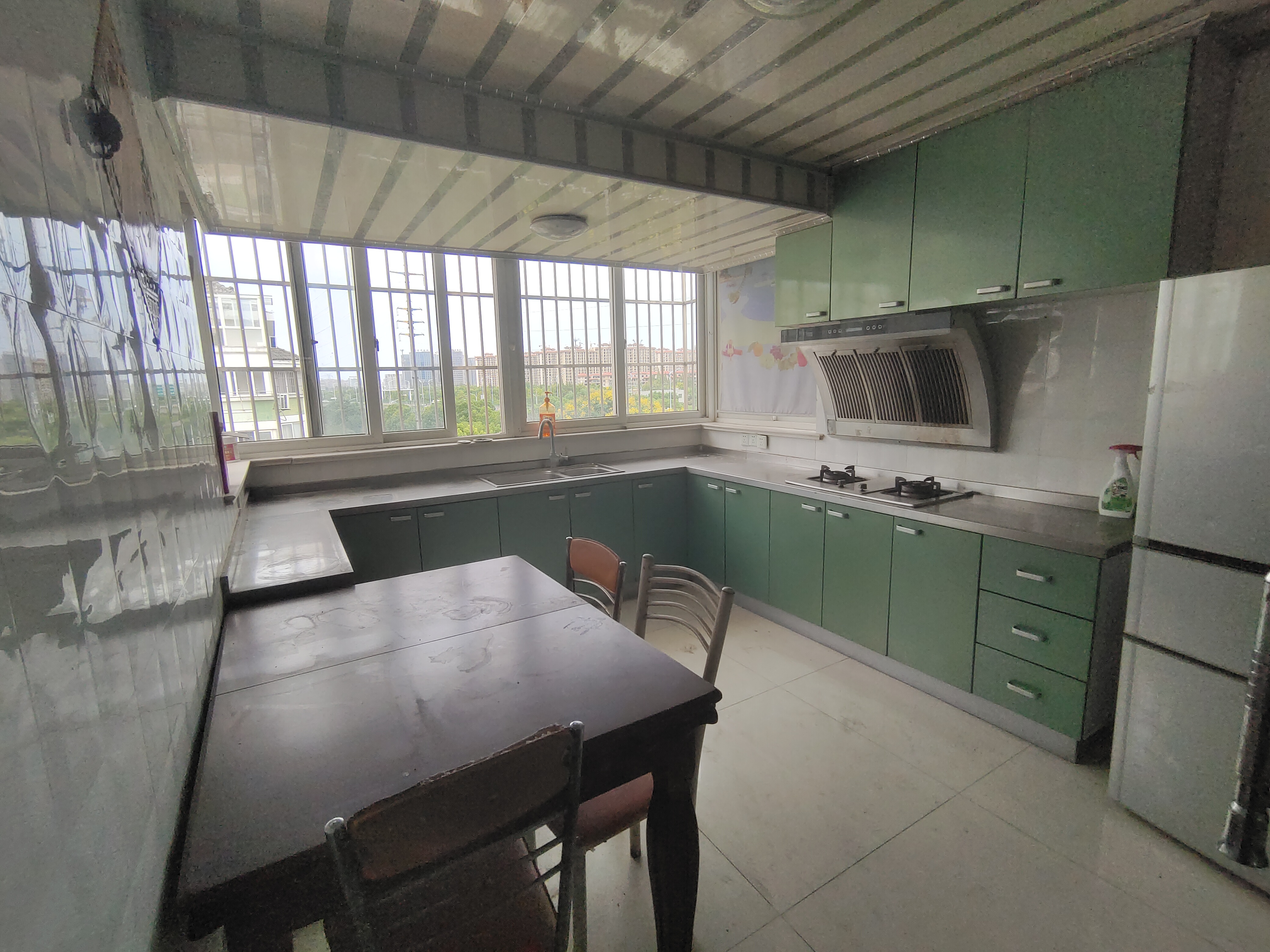 怡园新邸 2室1厅1卫 95m&sup2;