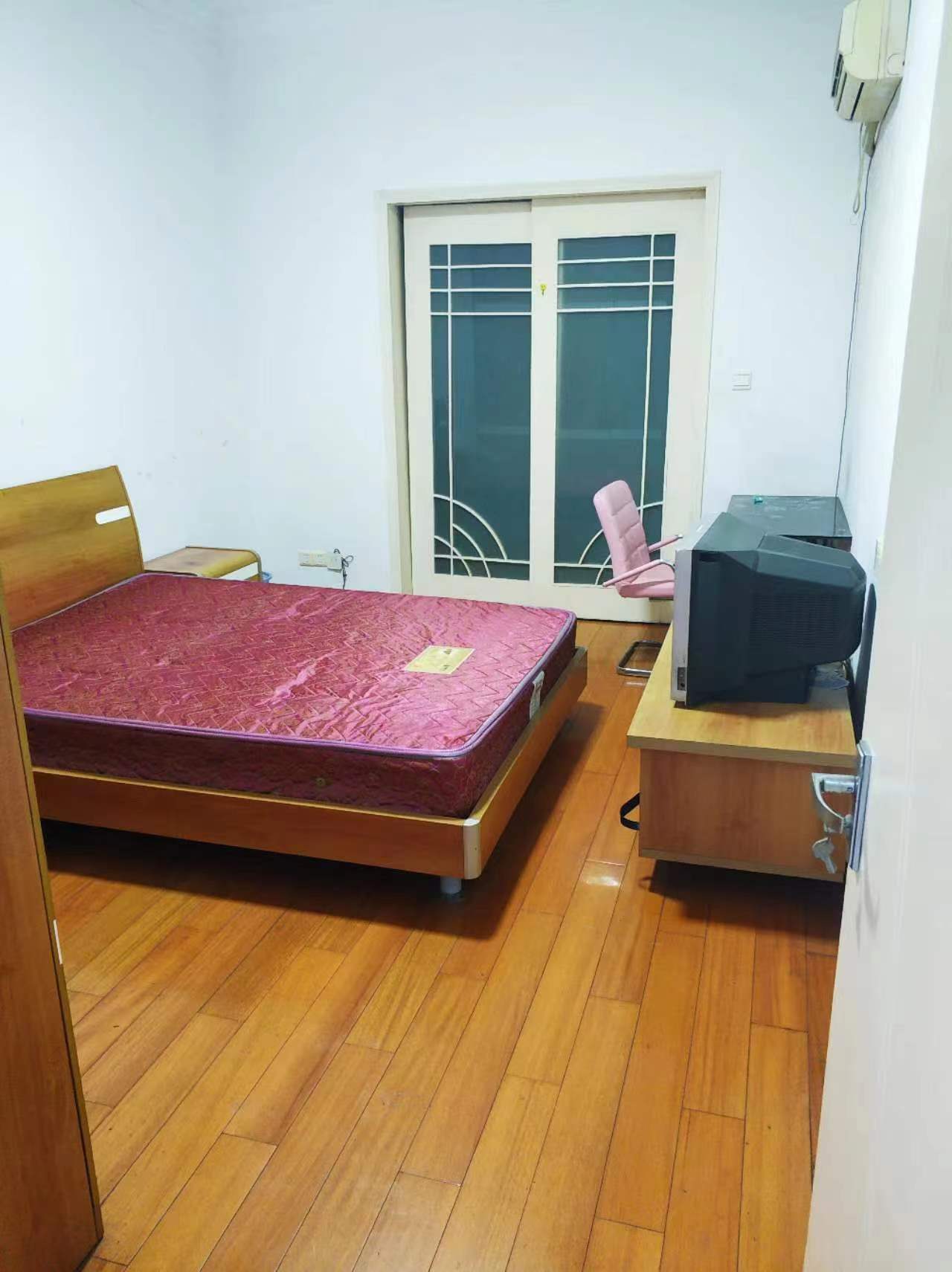 虹桥新村(朝霞路) 1室1厅1卫 46.00m&sup2;