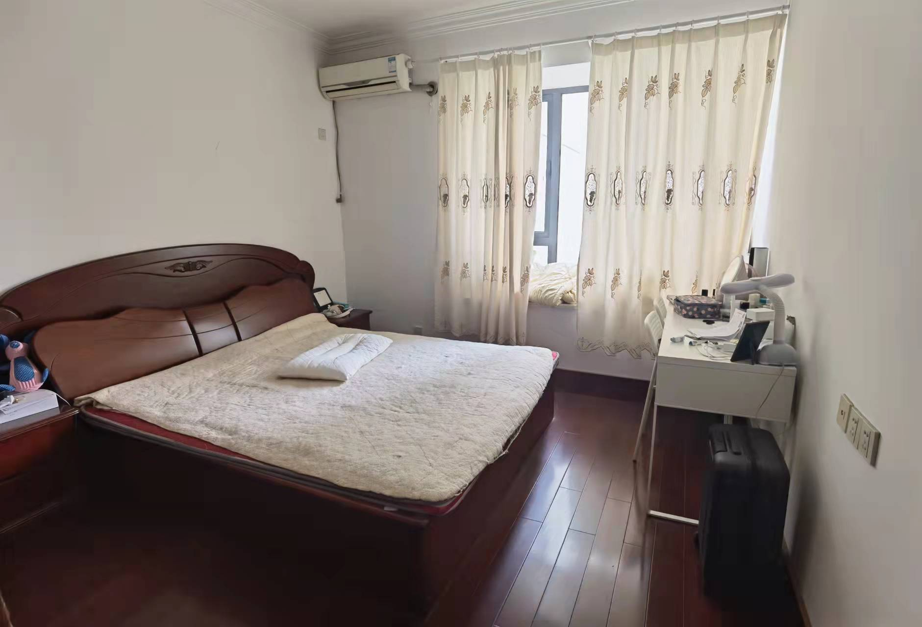 中南世纪城南区 3室2厅2卫 148.76m&sup2;