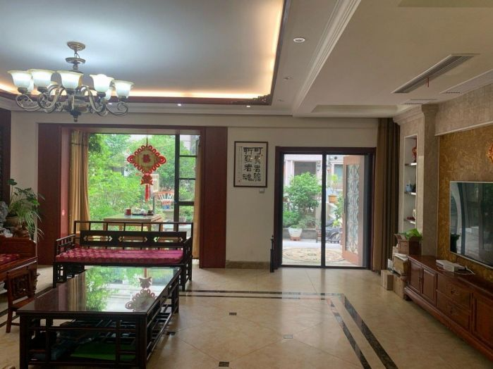 南通壹城水清木华 5室3厅3卫 230.13m&sup2;