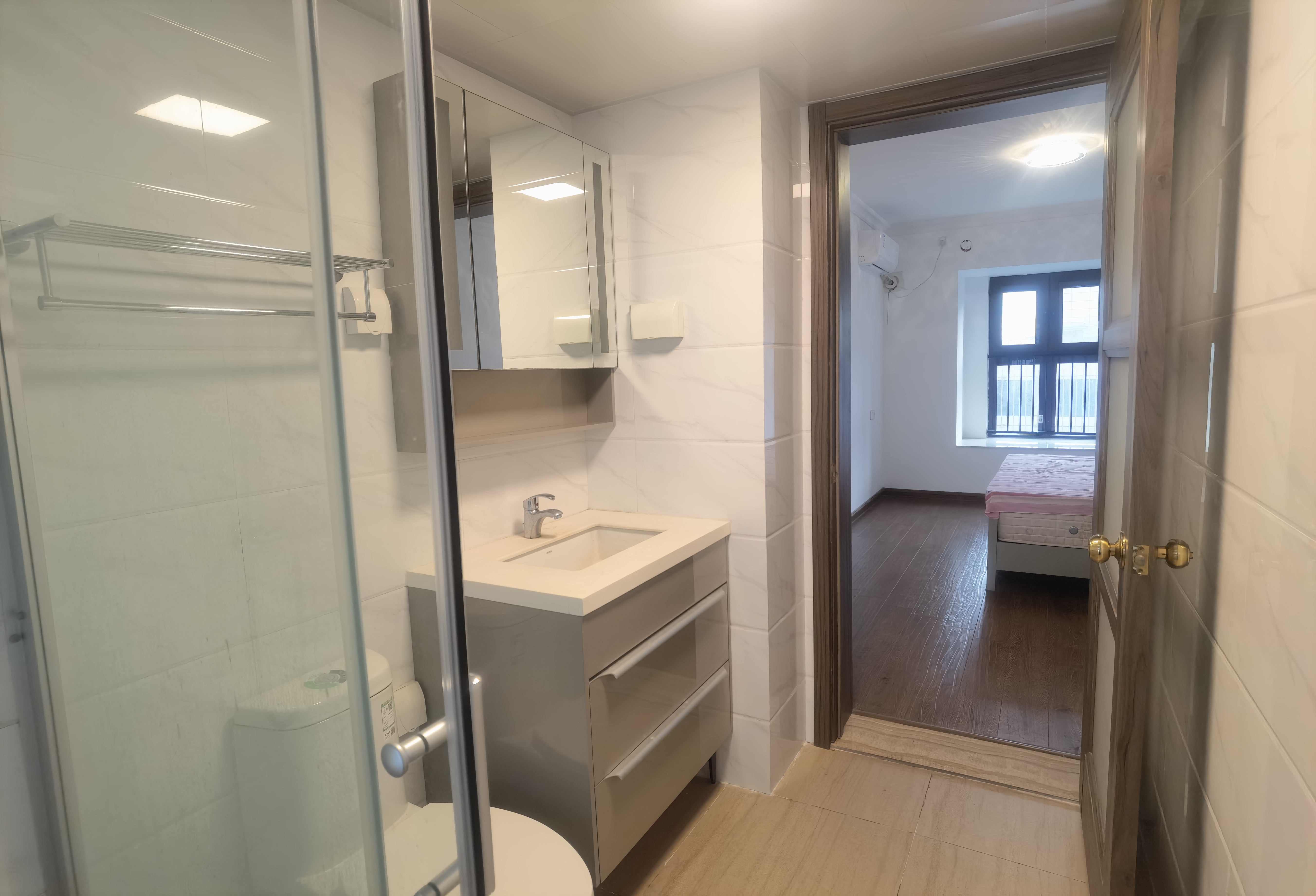 碧桂园时代悦城 3室2厅2卫 142m&sup2;