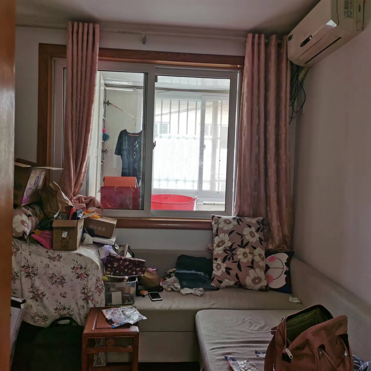 锦绣花园 3室2厅1卫 120m&sup2;