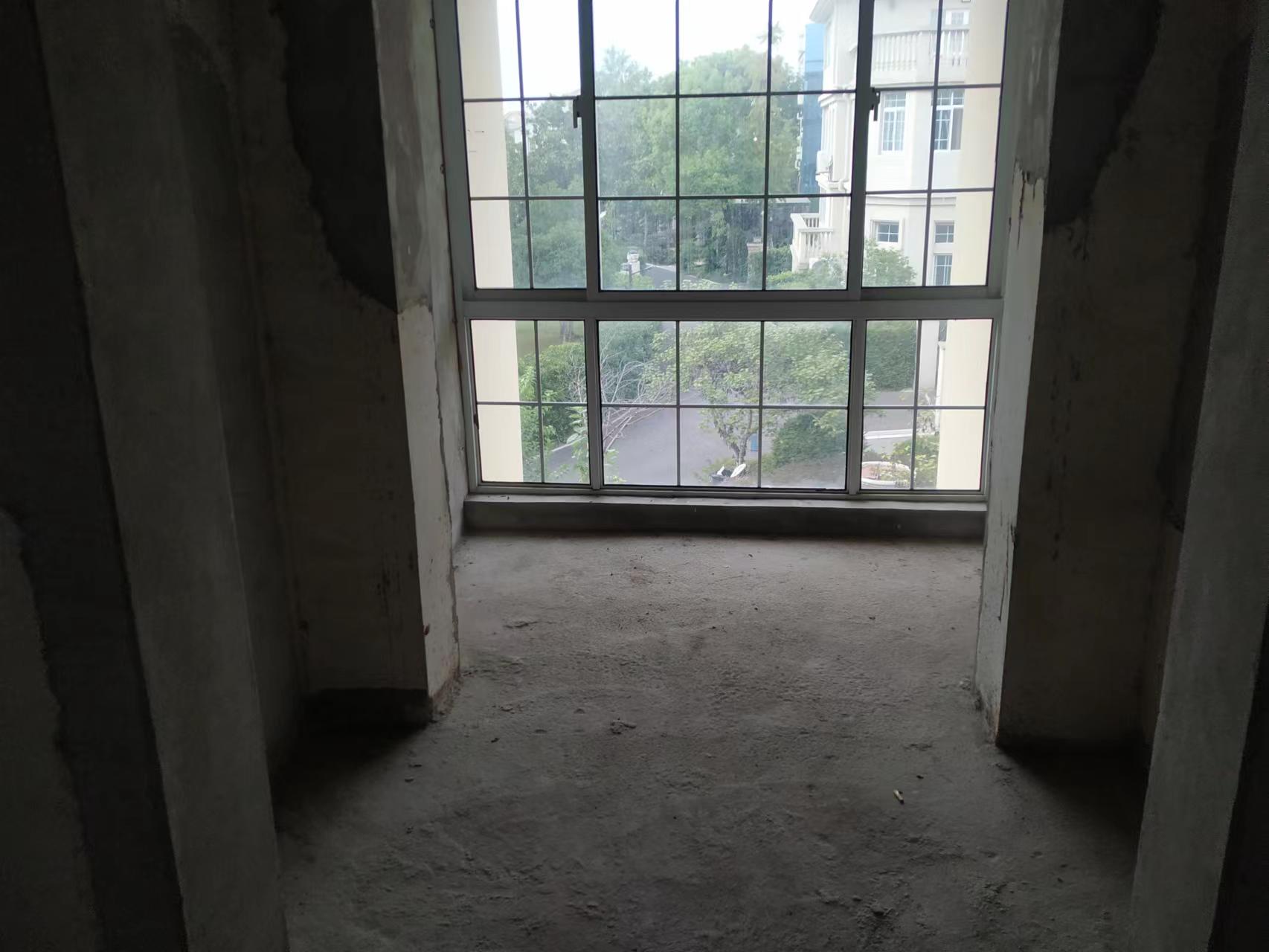 东郊庄园 4室3厅3卫 495m&sup2;