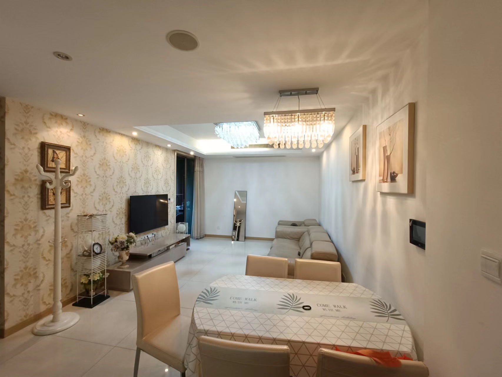 绿城玉兰公寓 2室2厅1卫 83m²