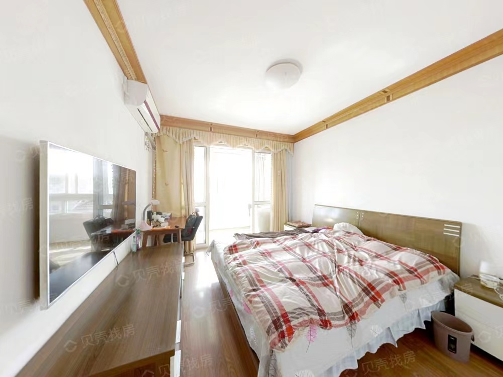 东方花苑 3室2厅1卫 118.00m&sup2;