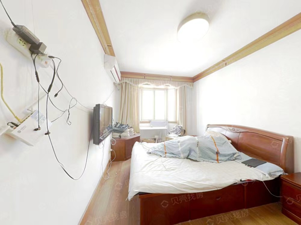 东方花苑 3室2厅1卫 118.00m&sup2;