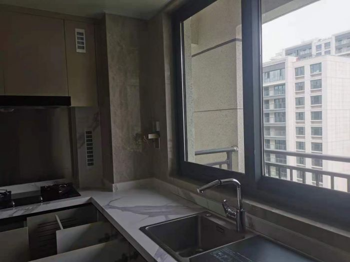 中海翠湖溪岸 3室2厅2卫 125m&sup2;