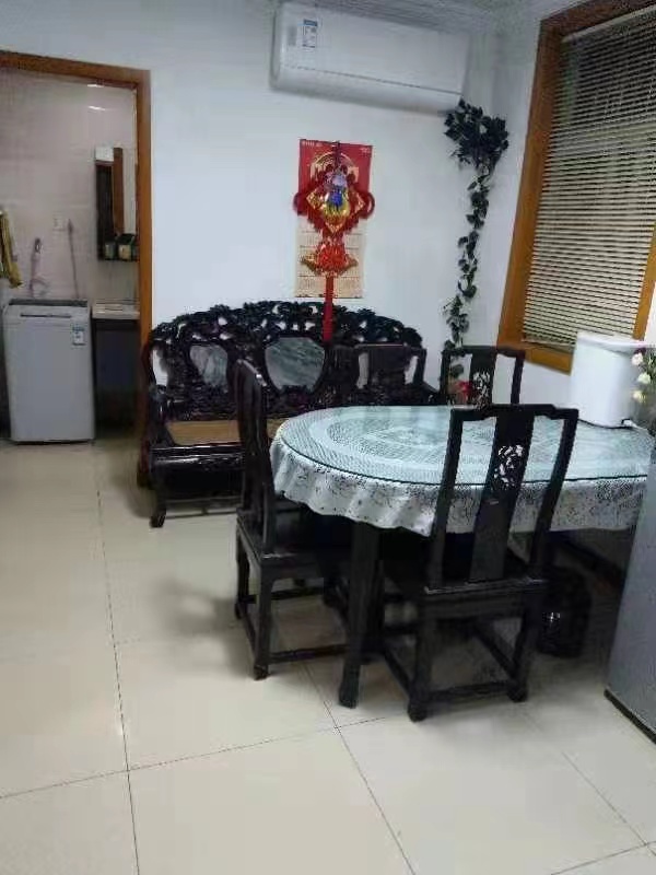 虹桥新村(朝霞路) 2室1厅1卫 66.9m&sup2;