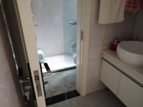 同和嘉苑 2室1厅1卫 89m&sup2;