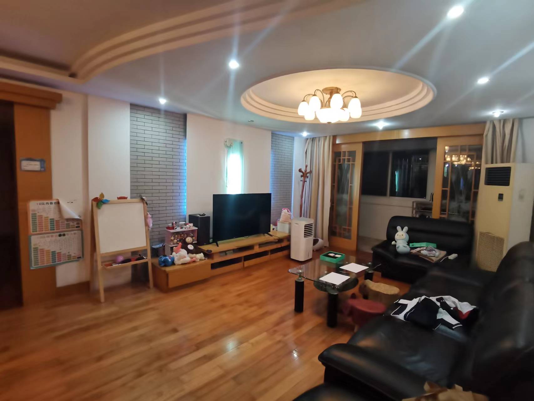 金鑫苑 4室2厅2卫 177.11m&sup2;