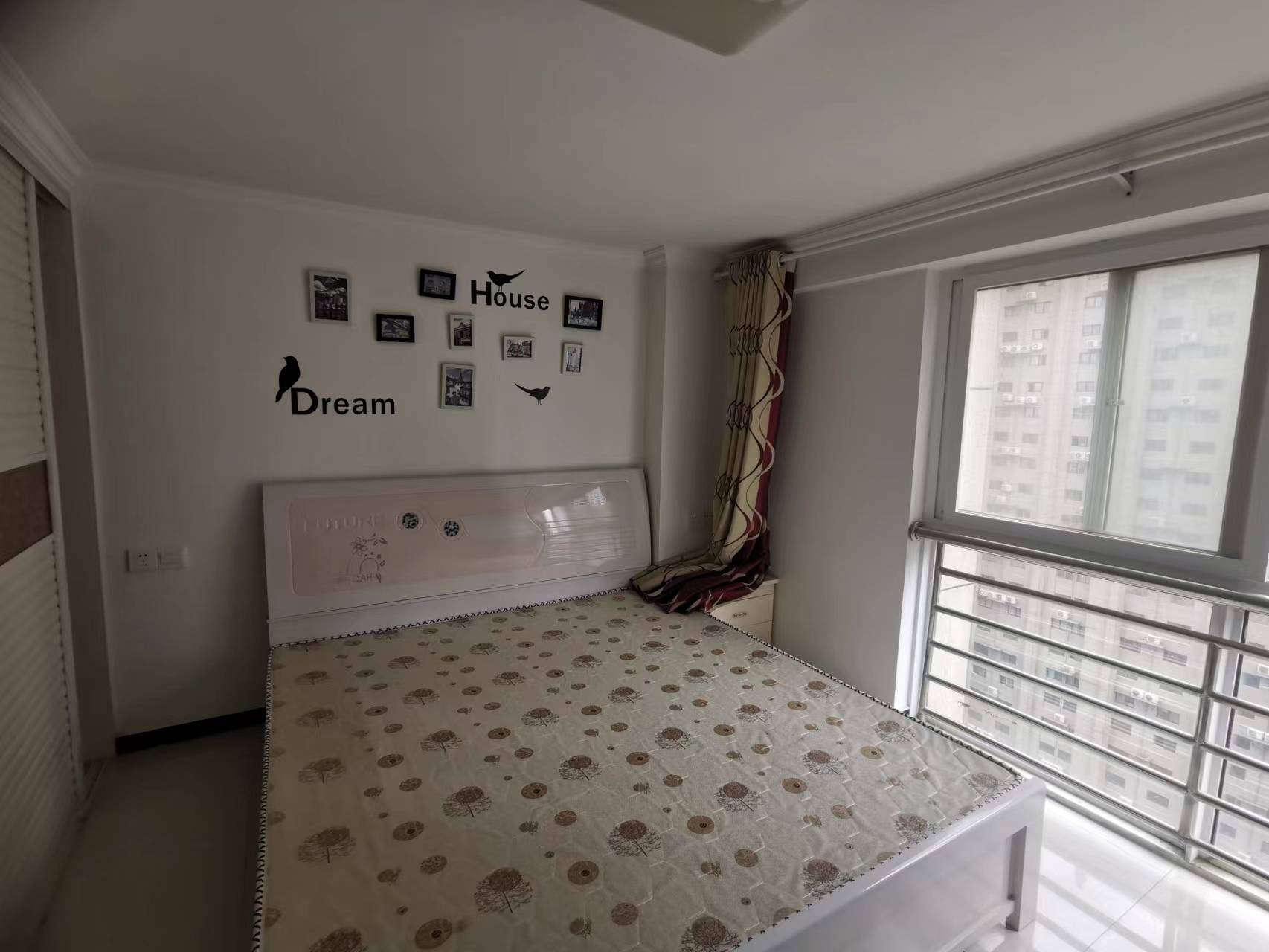 纽约时代 1室1厅1卫 40m&sup2;
