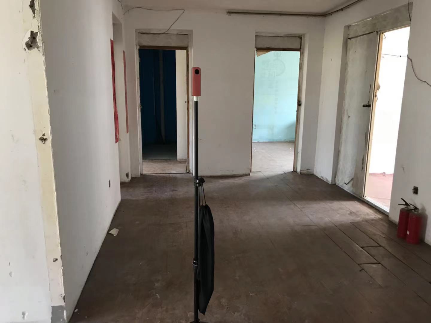 外滩小区 3室1厅1卫 131m&sup2;