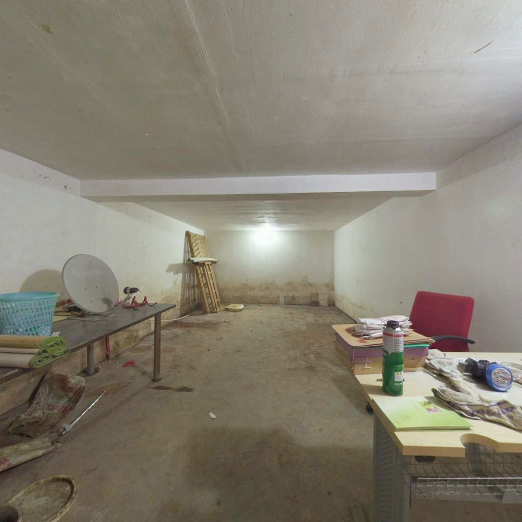 前景花苑 1室0厅0卫 33.45m&sup2;