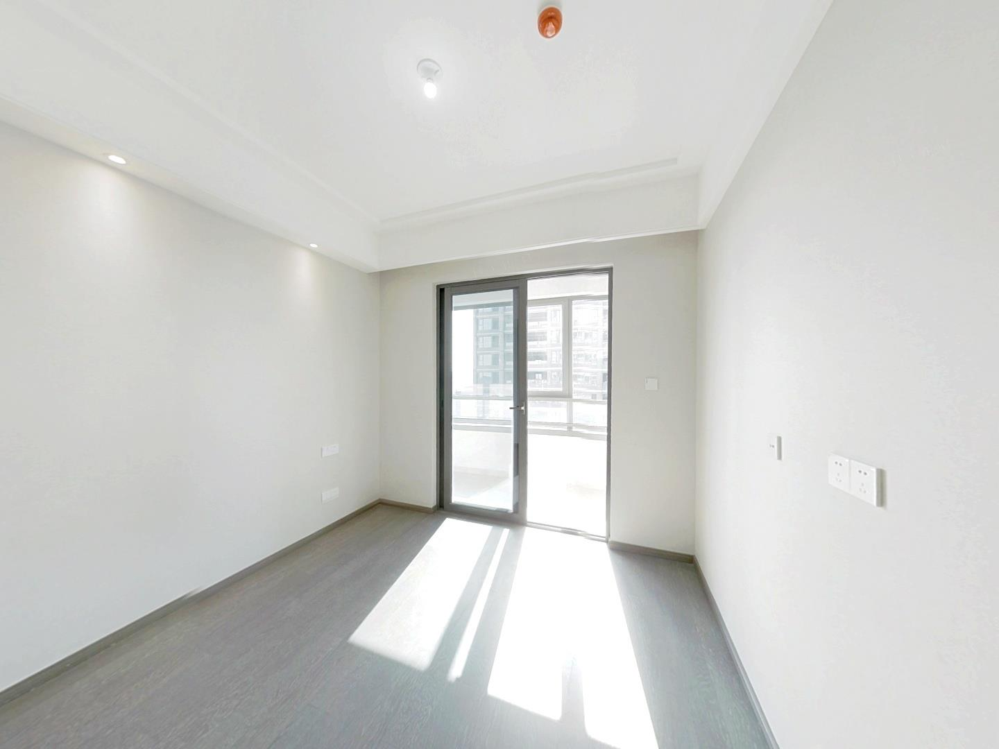 绿城&middot;晓风印月 3室2厅1卫 101m&sup2;