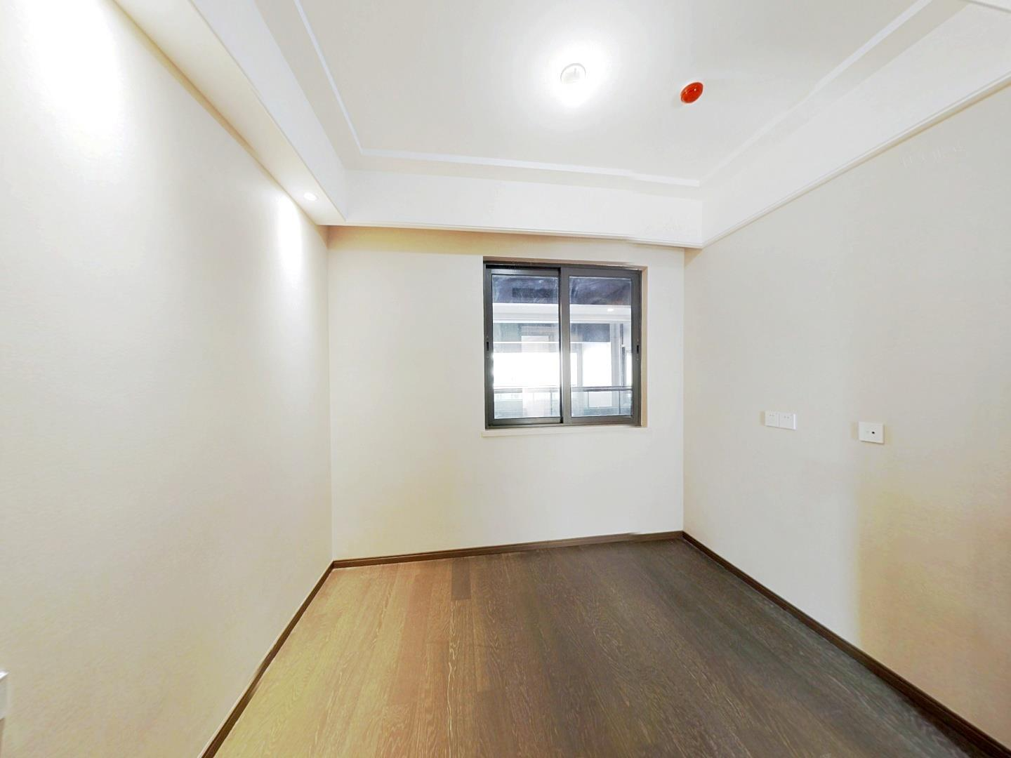绿城&middot;晓风印月 3室2厅1卫 101m&sup2;