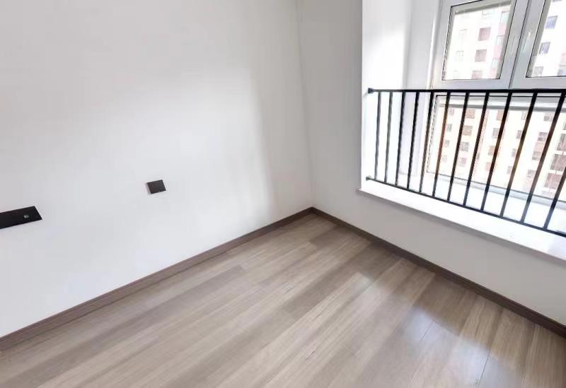 世茂云锦 3室2厅1卫 89m&sup2;