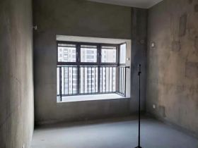 华强城 3室2厅1卫 104.00m&sup2;