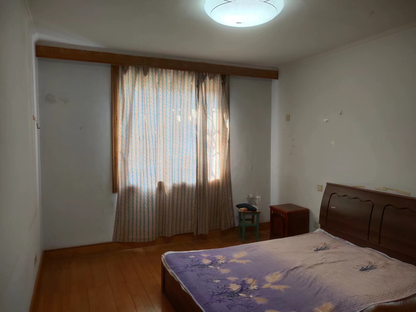 华威园 3室2厅1卫 90m&sup2;