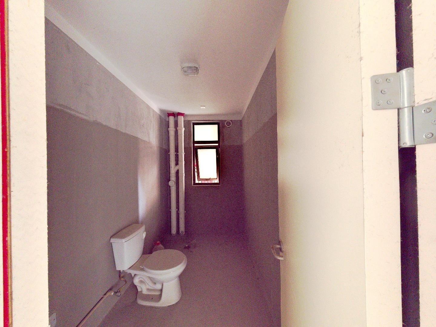 华强城四期 3室2厅2卫 128.00m&sup2;